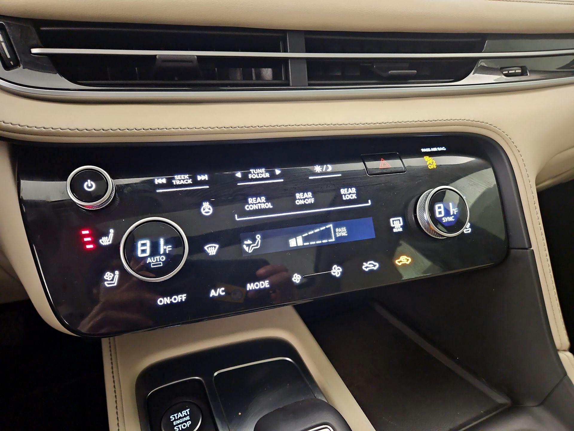 Thumbnail: 2023 INFINITI QX60 - 17