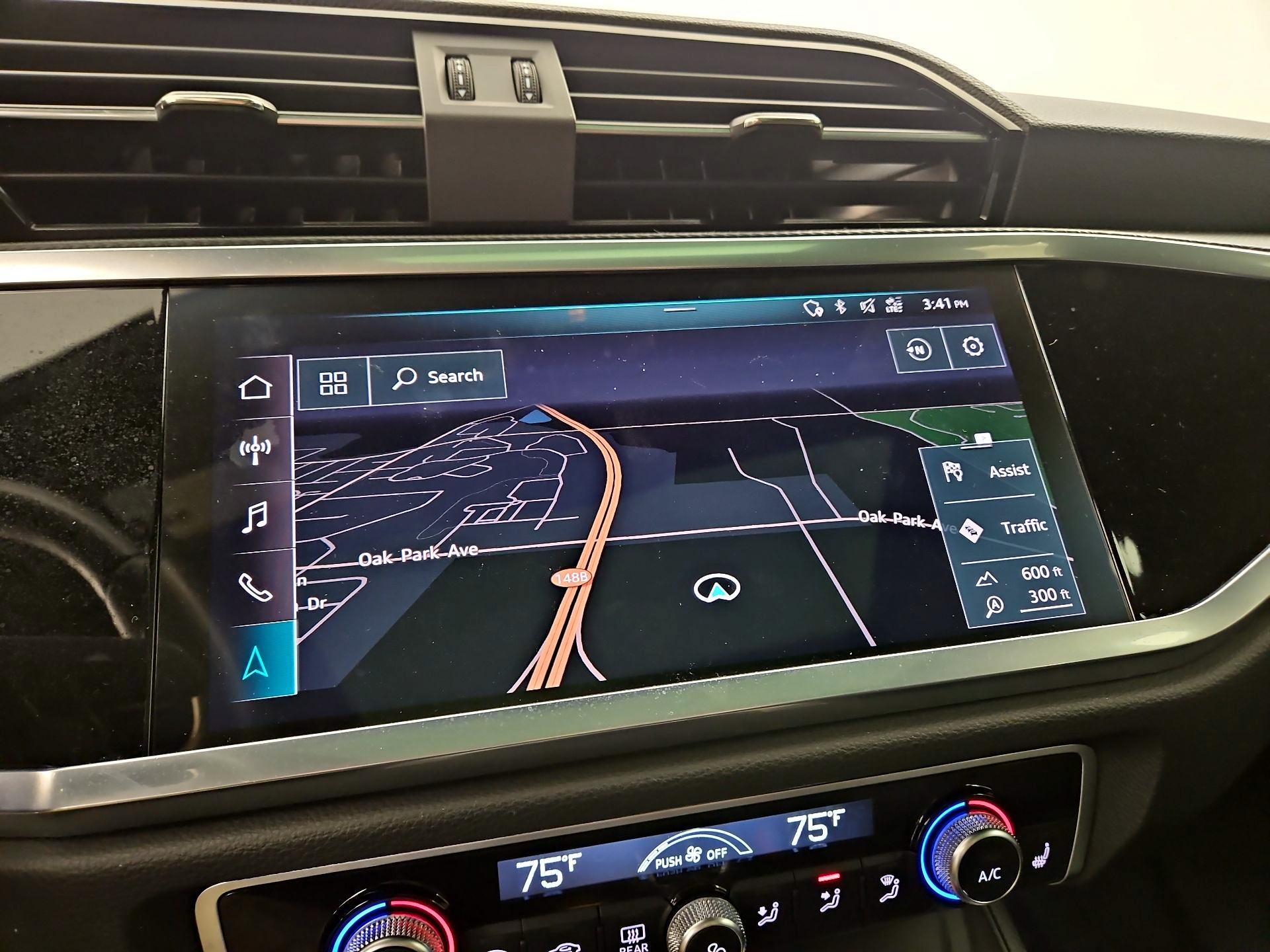 Thumbnail: 2021 Audi Q3 - 14