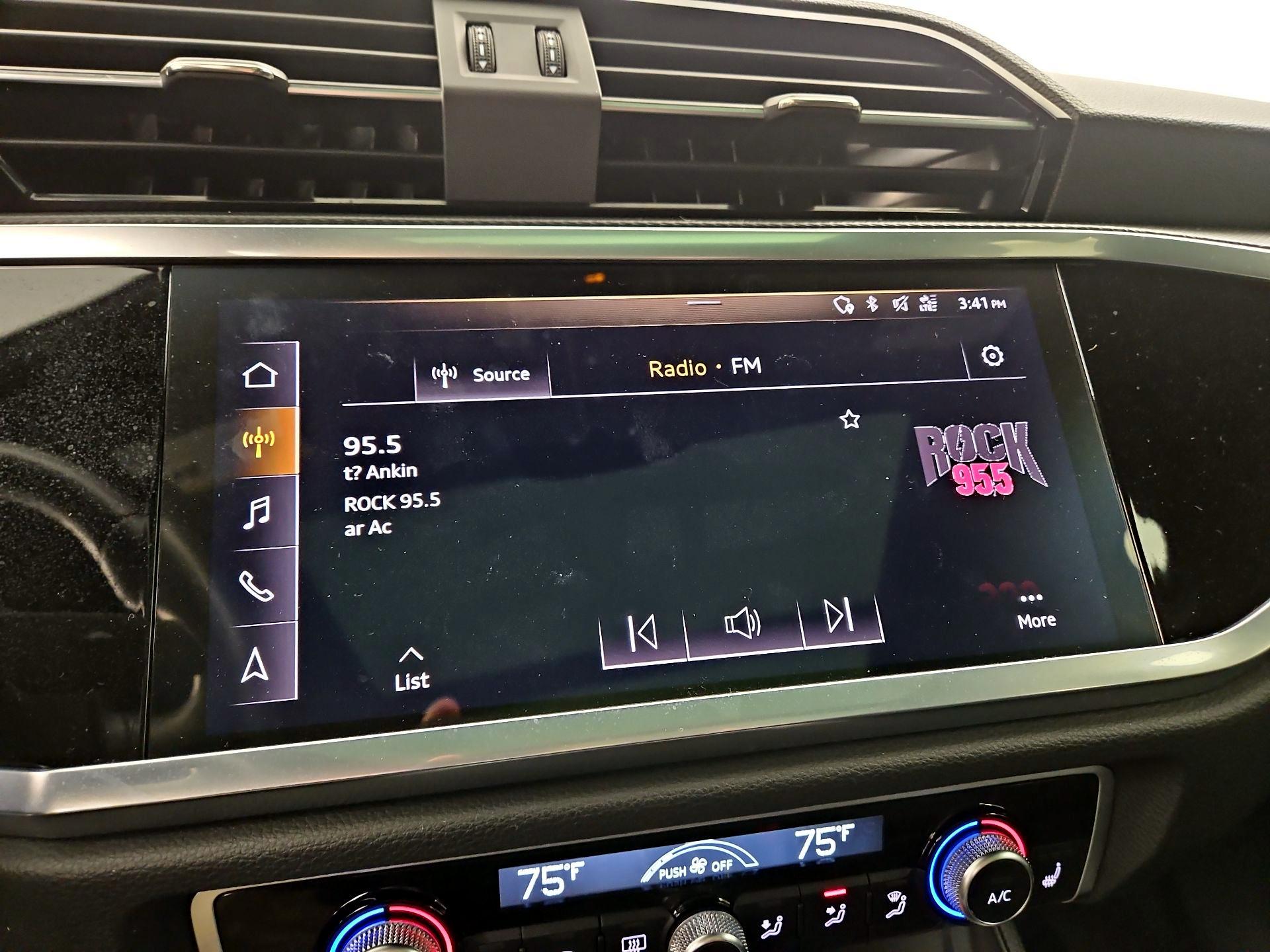 Thumbnail: 2021 Audi Q3 - 16