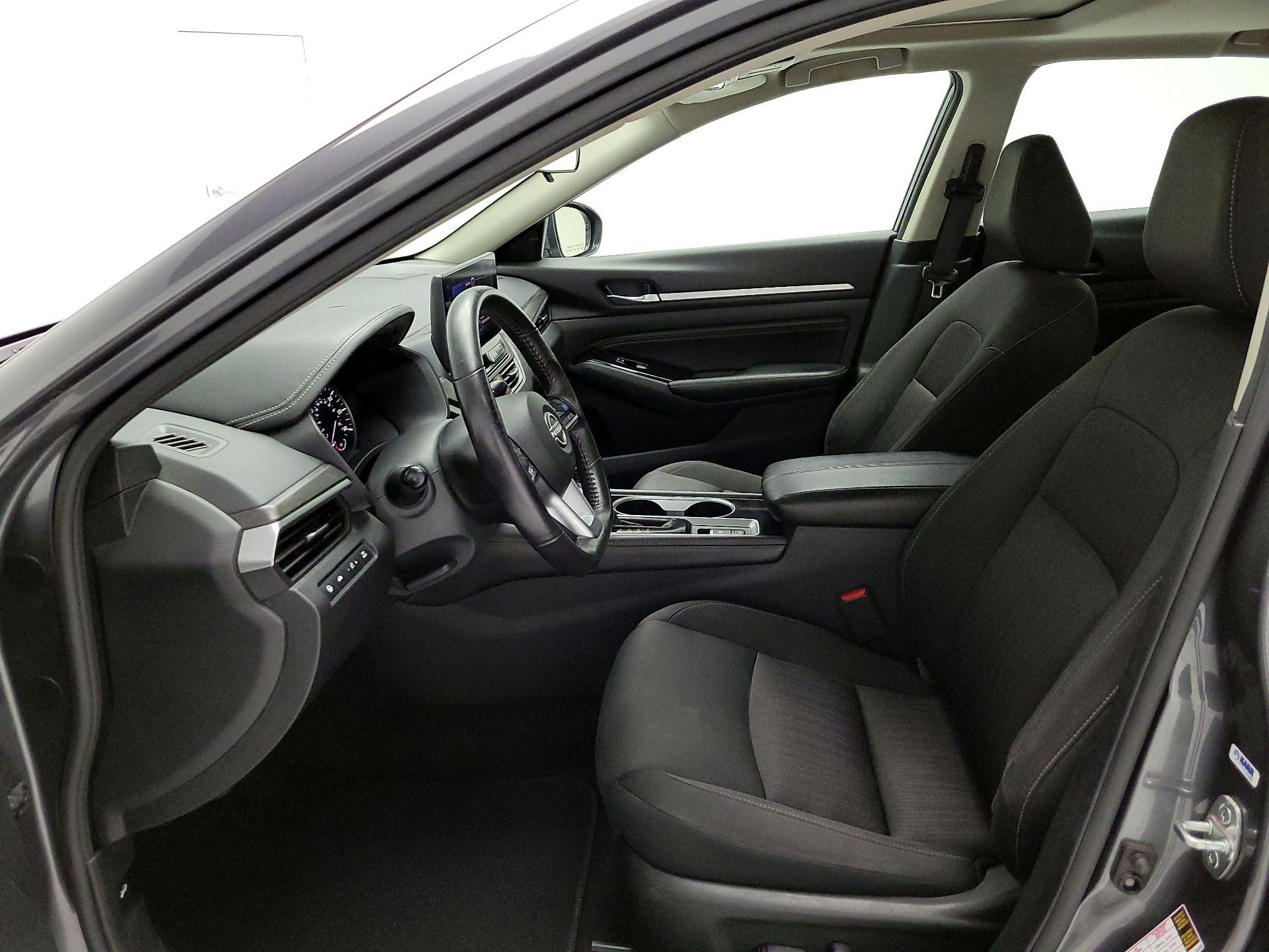 Thumbnail: 2023 Nissan Altima - 11