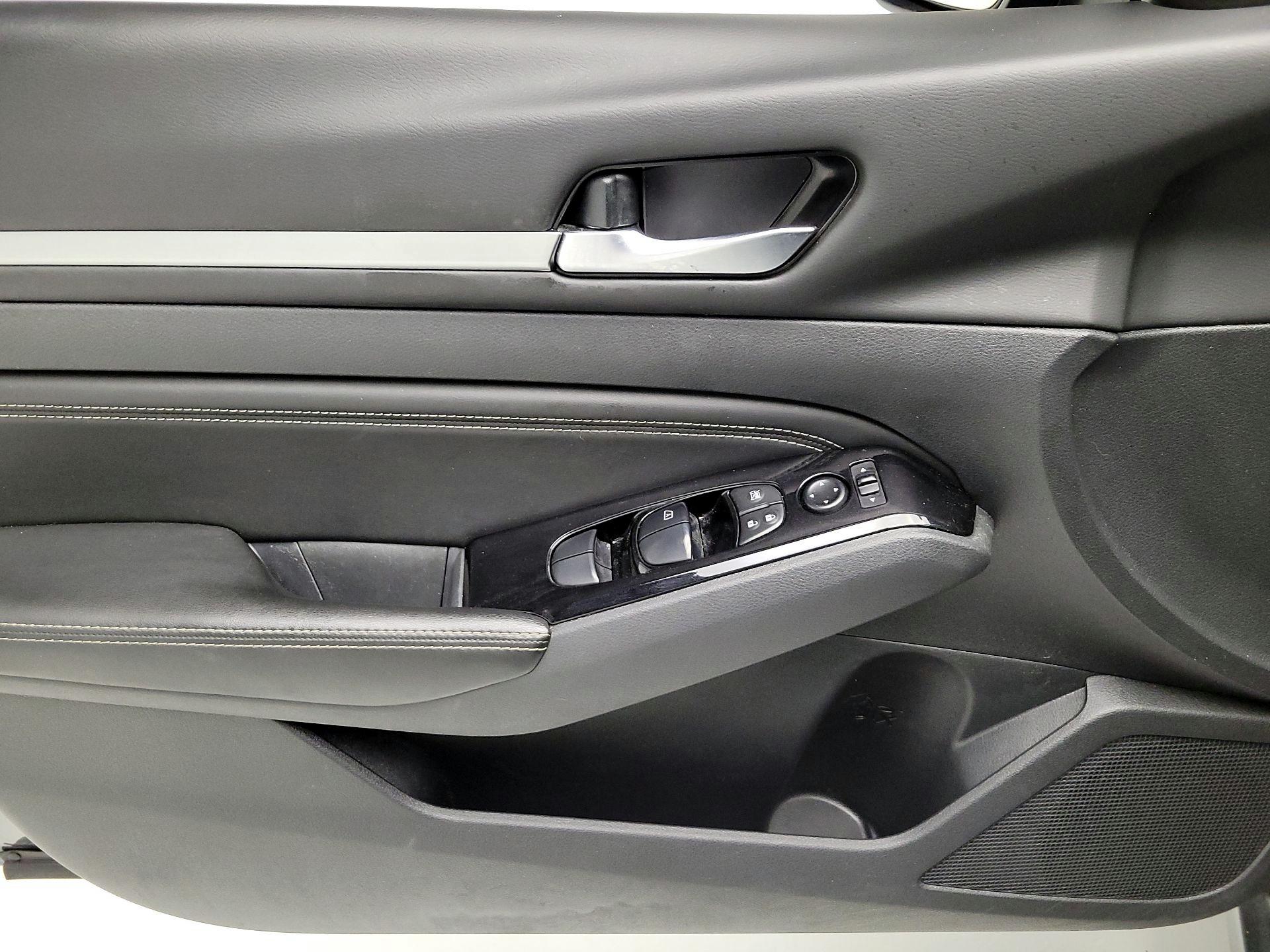 Thumbnail: 2023 Nissan Altima - 12