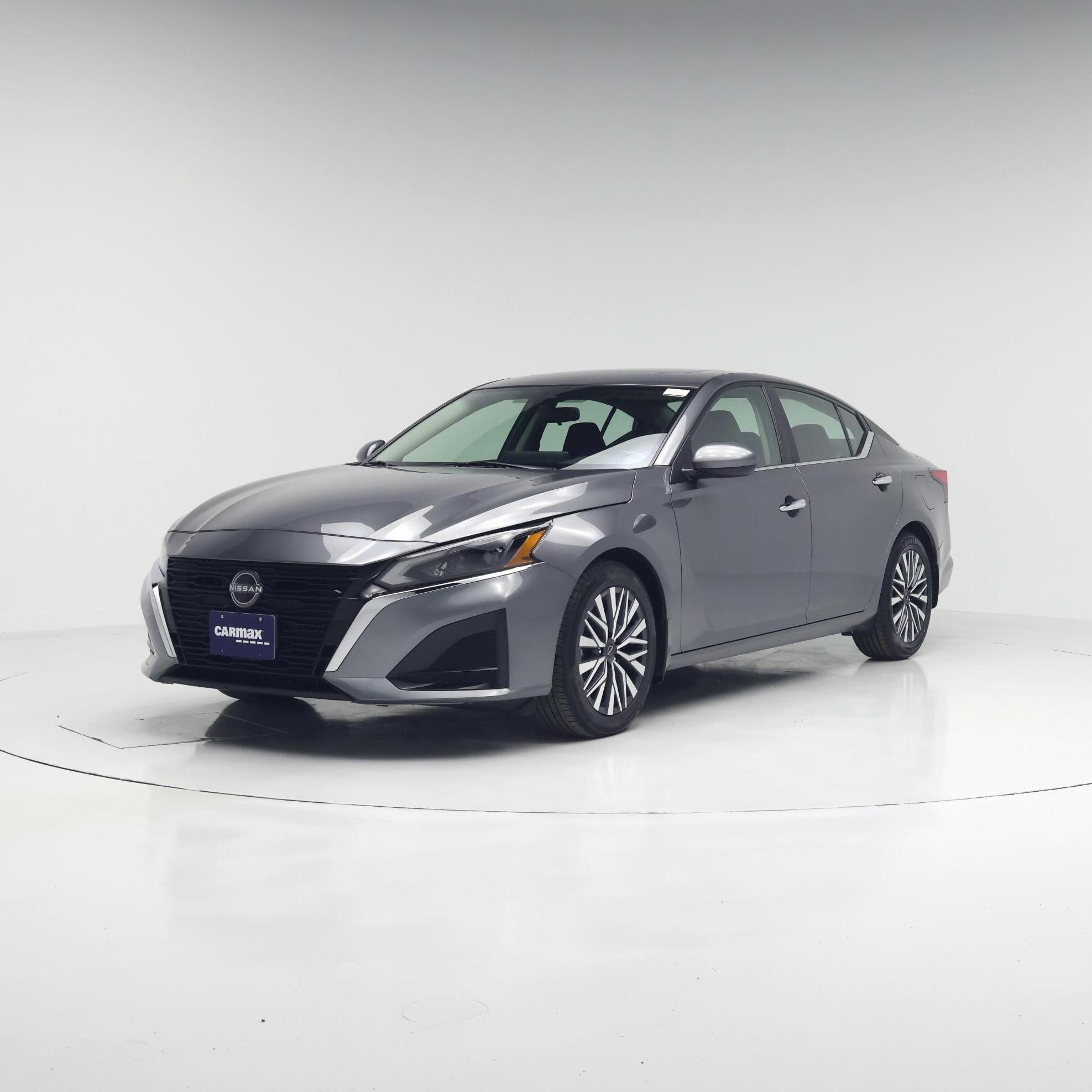 Thumbnail: 2023 Nissan Altima - 4