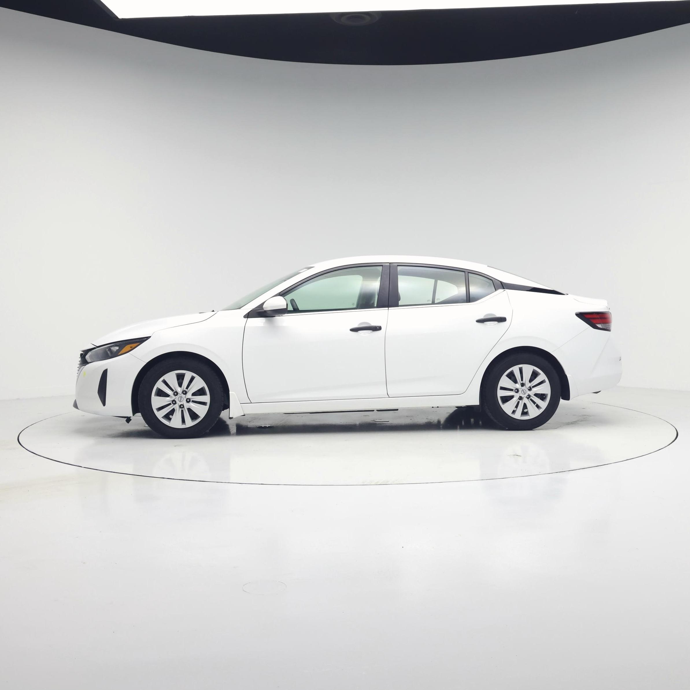 Thumbnail: 2024 Nissan Sentra - 3