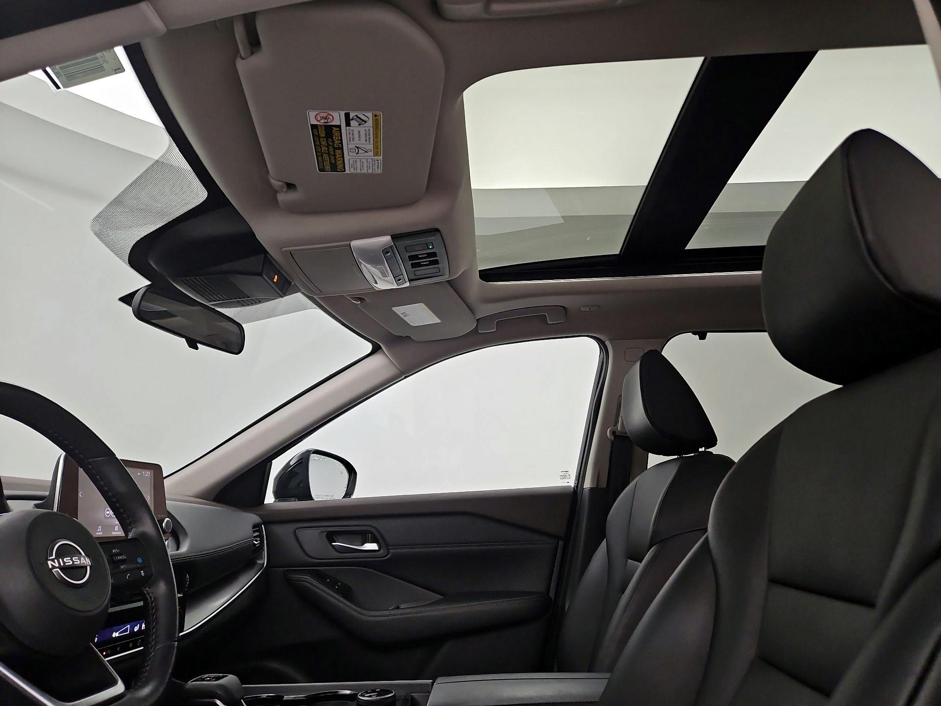 Thumbnail: 2023 Nissan Rogue - 19