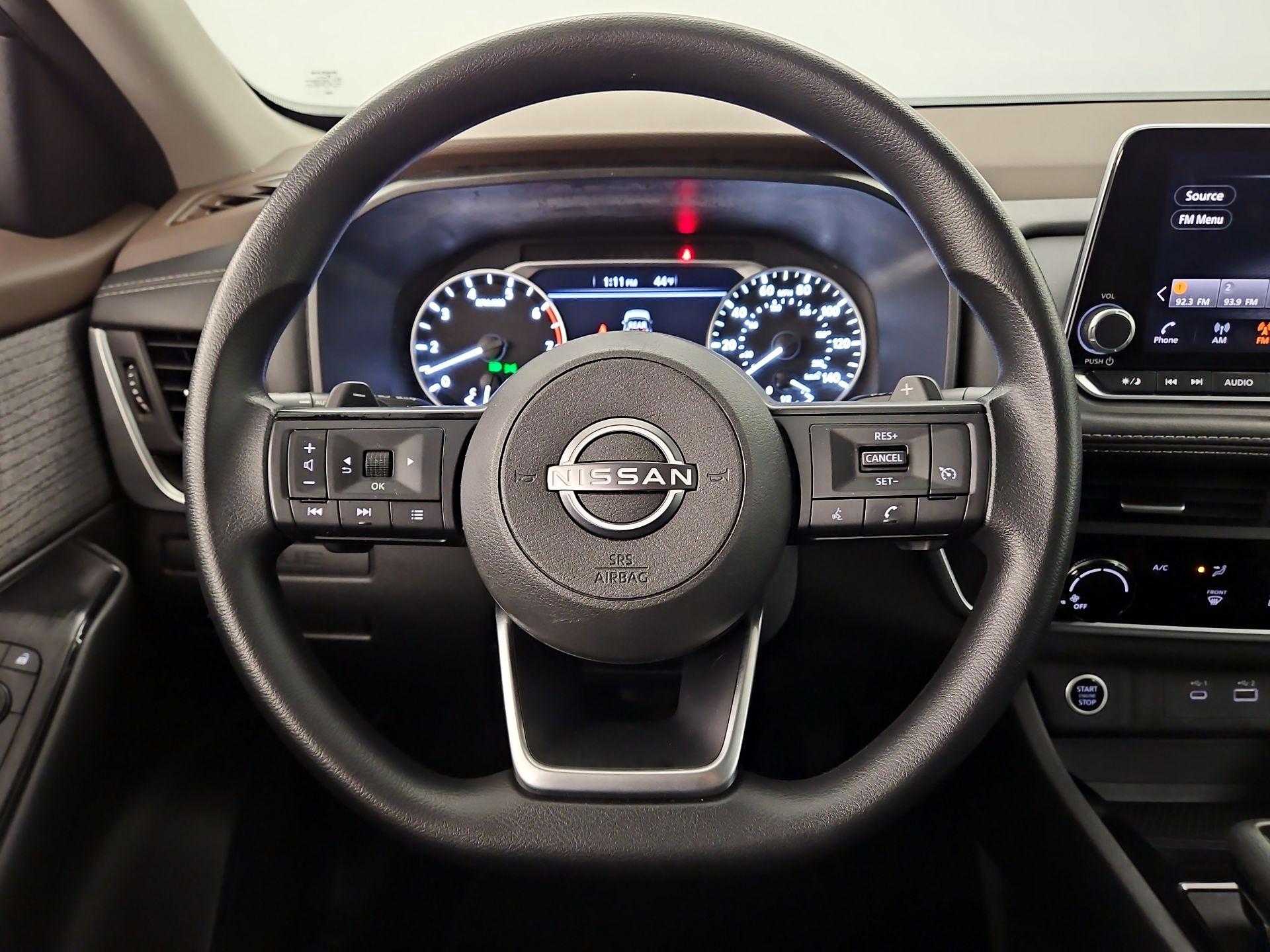 Thumbnail: 2023 Nissan Rogue - 10