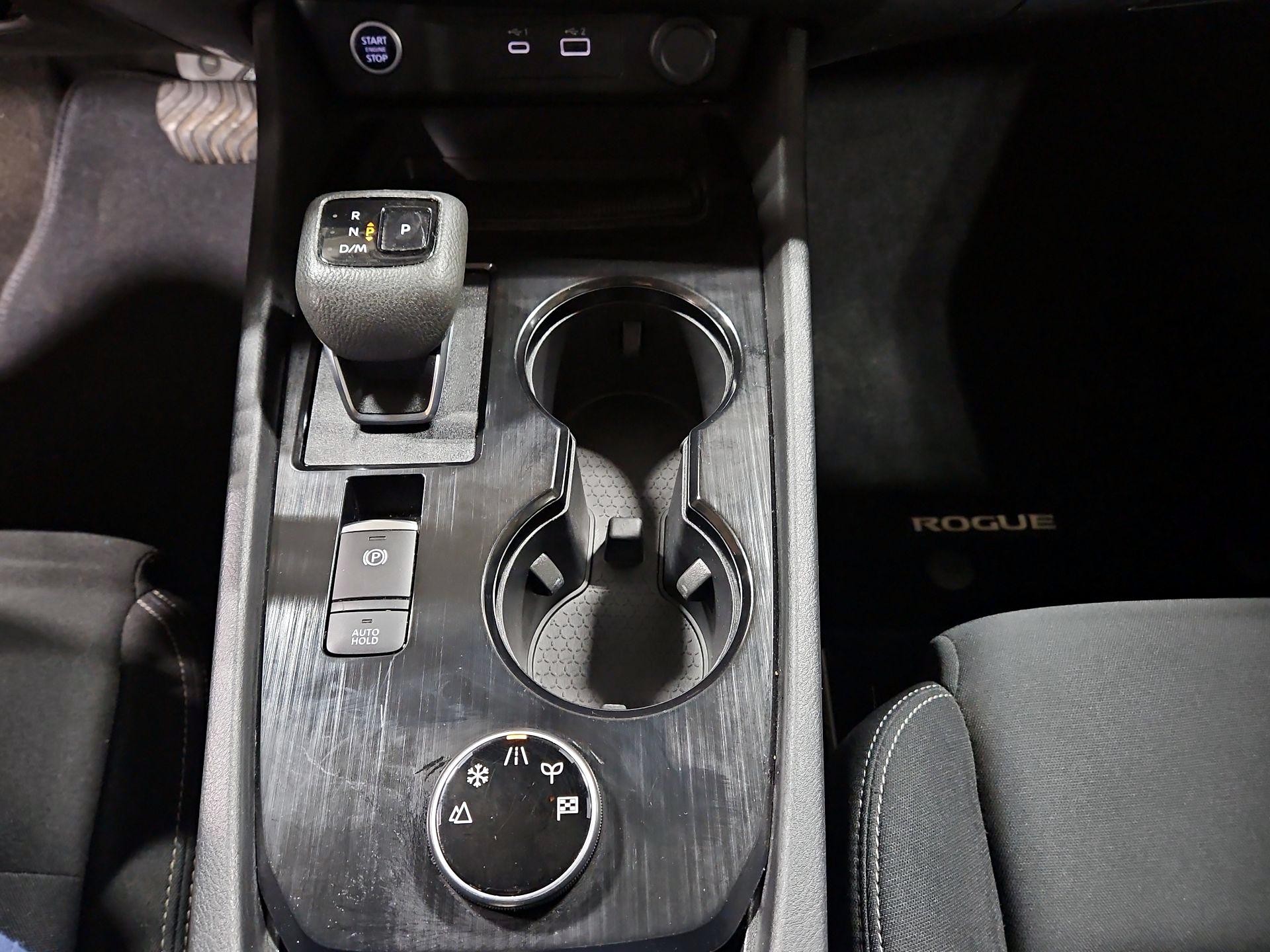 Thumbnail: 2023 Nissan Rogue - 17