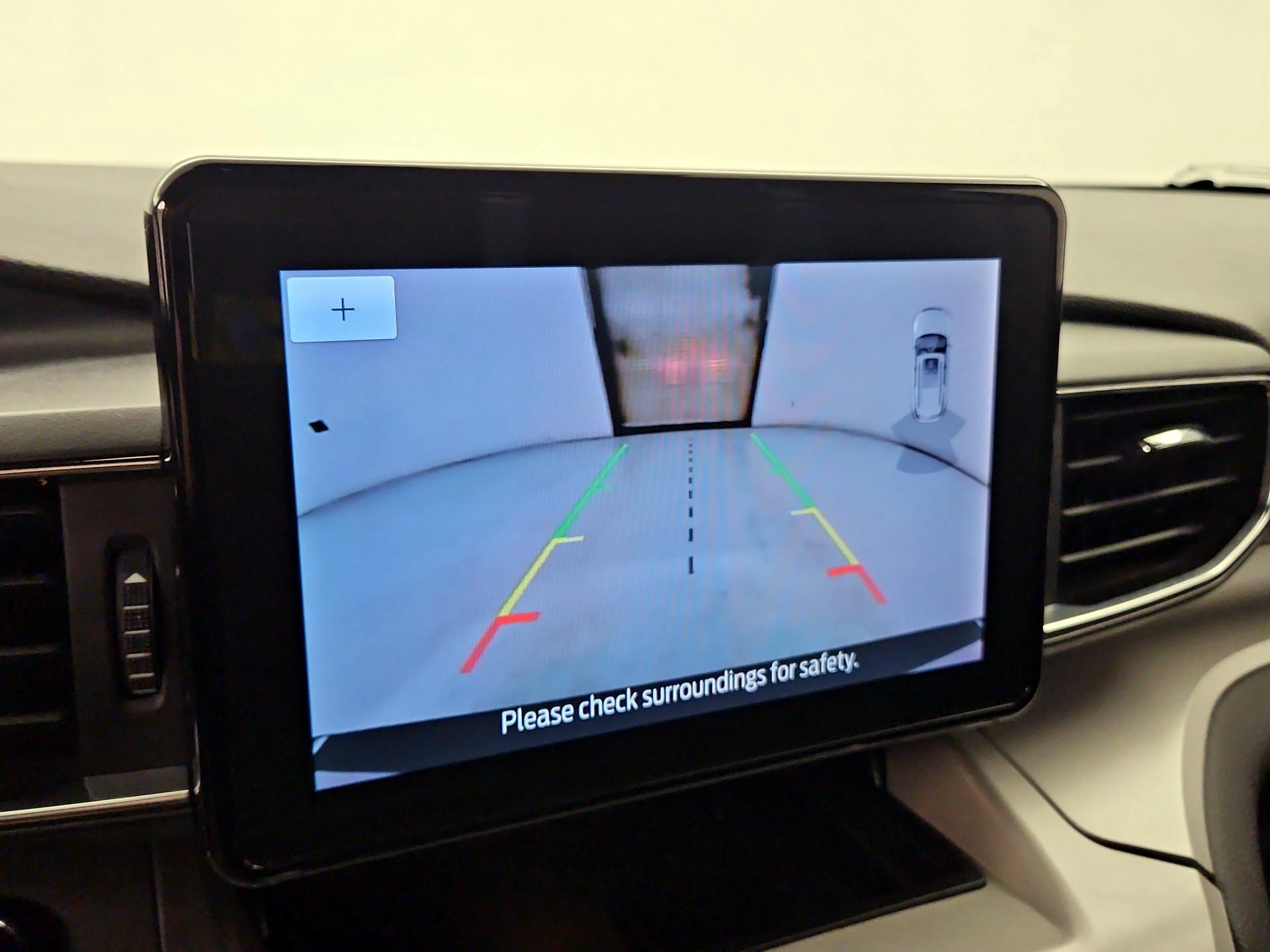 Thumbnail: 2023 Ford Explorer - 14