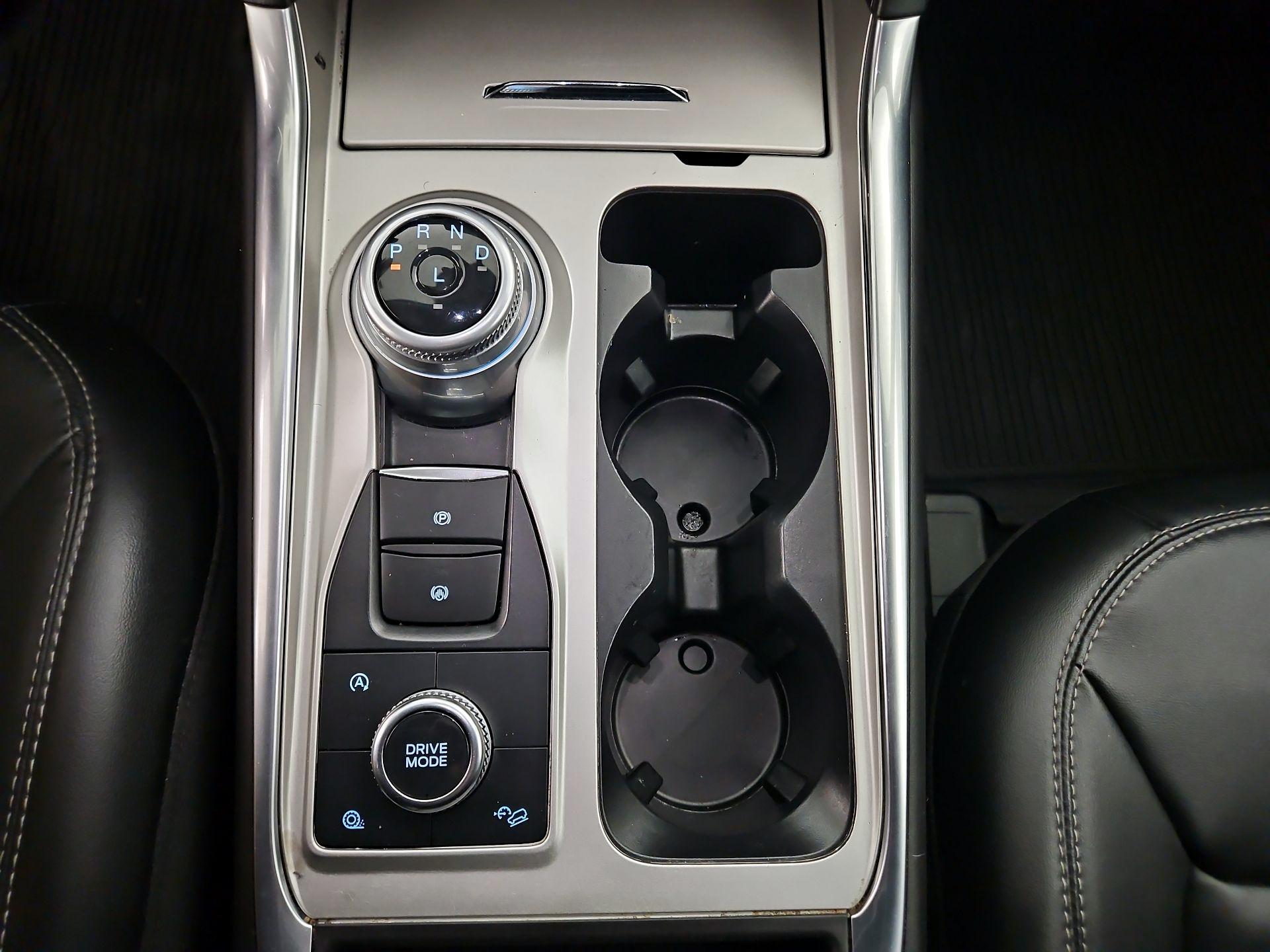 Thumbnail: 2023 Ford Explorer - 17