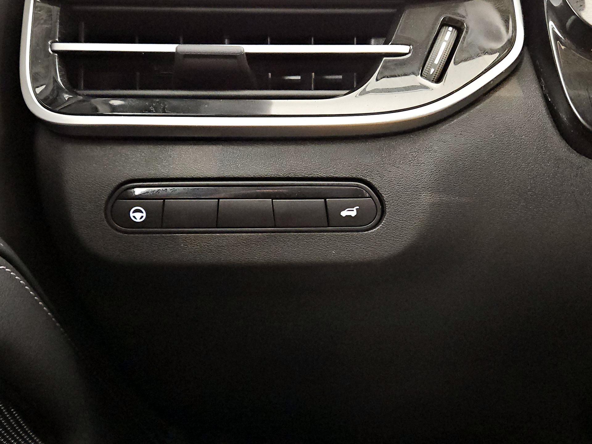 Thumbnail: 2023 INFINITI QX60 - 13