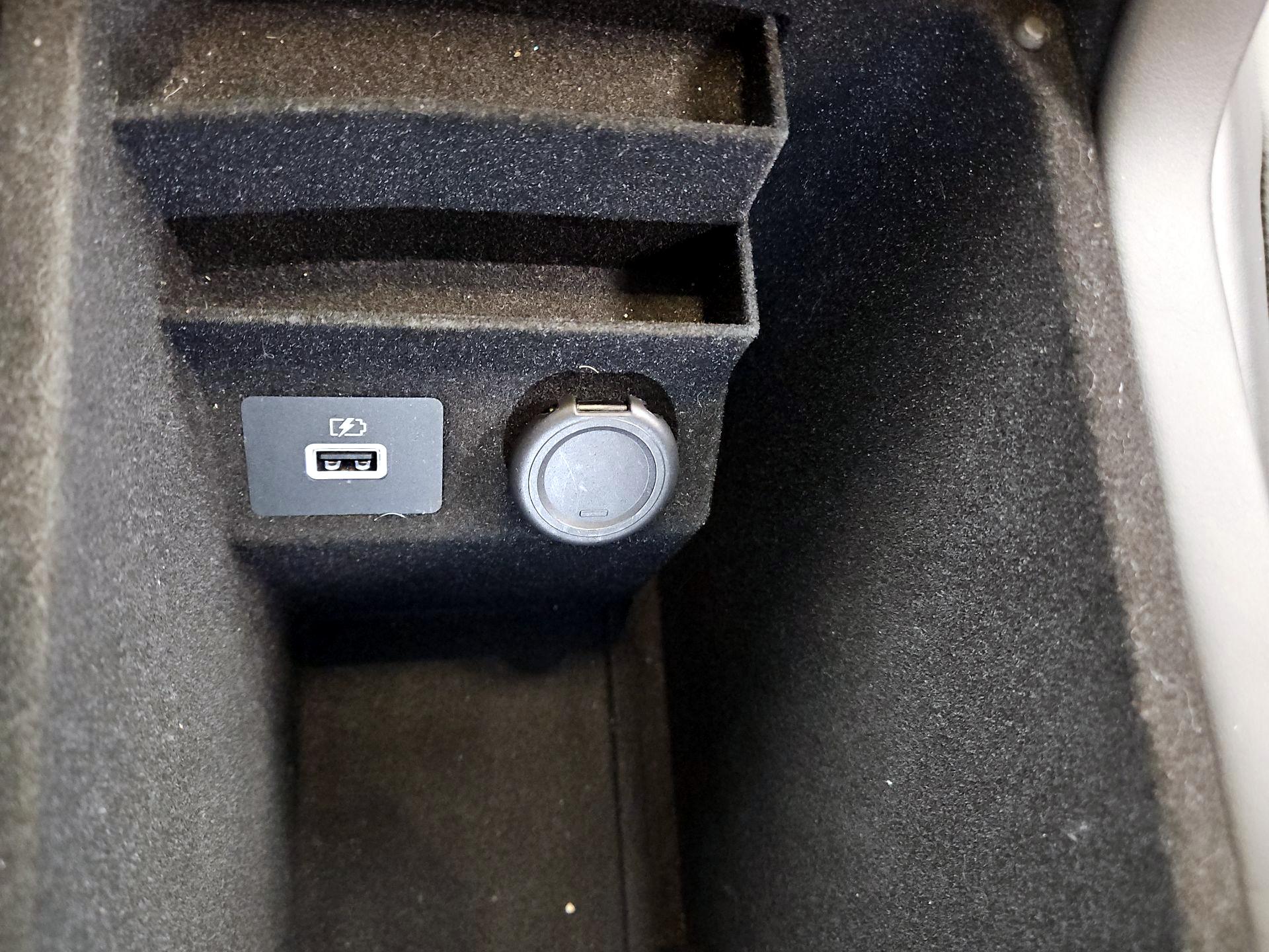 Thumbnail: 2023 INFINITI QX60 - 19