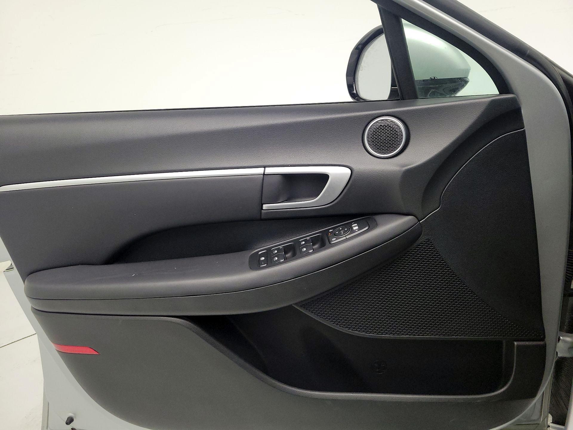 Thumbnail: 2025 Hyundai Sonata - 12