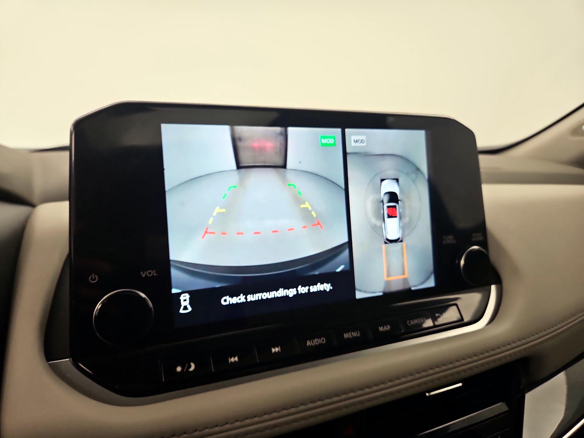 Thumbnail: 2023 Nissan Rogue - 15