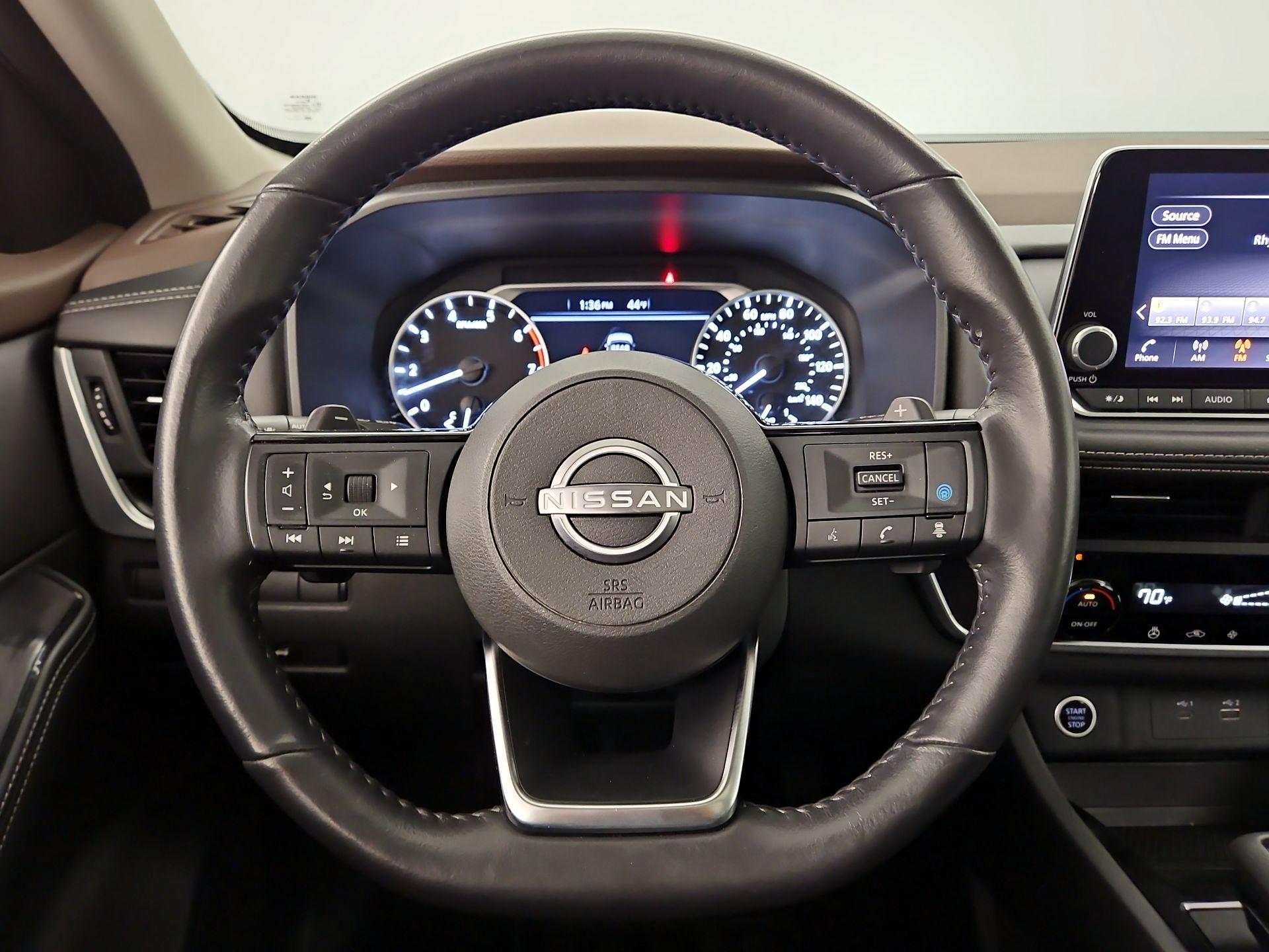 Thumbnail: 2023 Nissan Rogue - 10