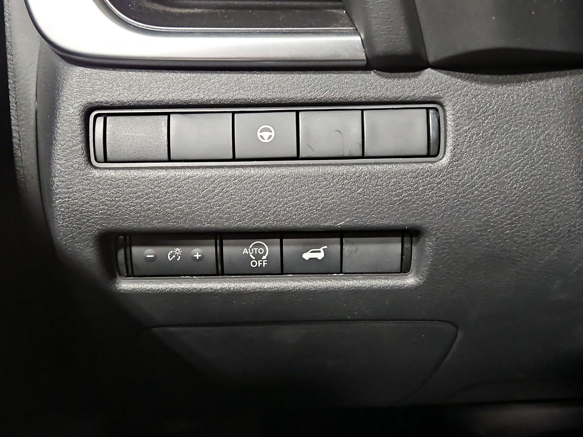 Thumbnail: 2023 Nissan Rogue - 13