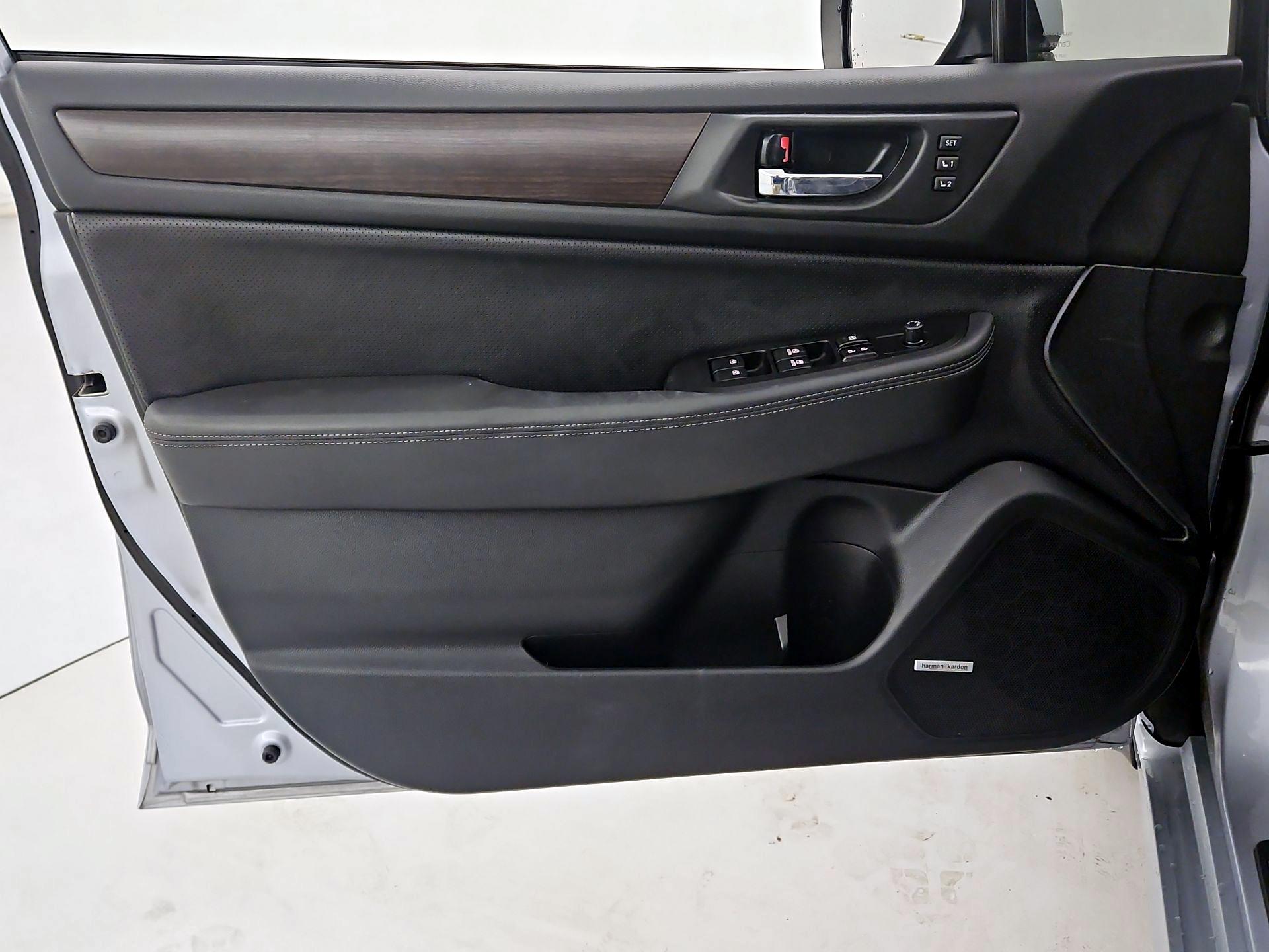 Thumbnail: 2015 Subaru Legacy - 12