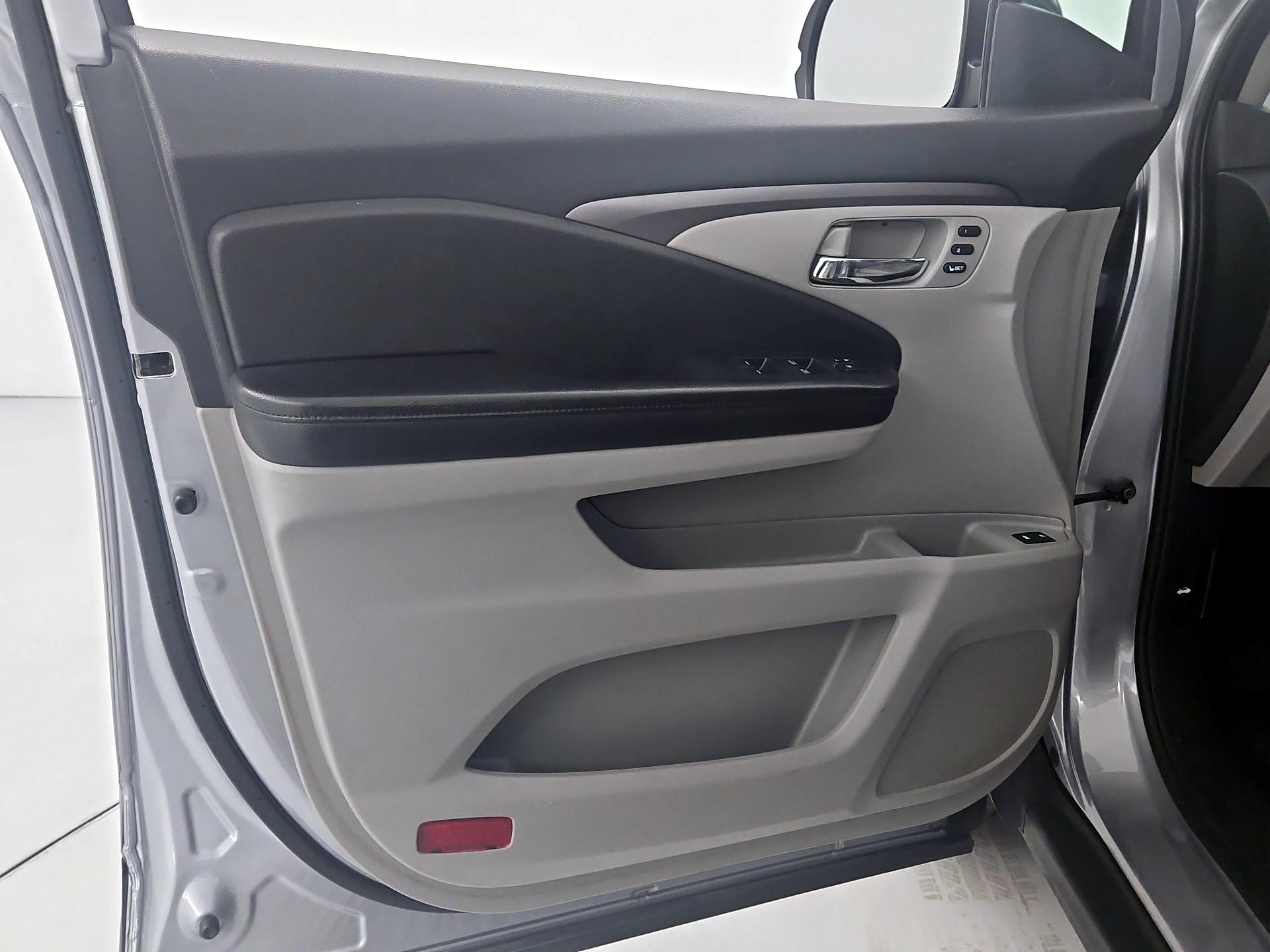 Thumbnail: 2021 Honda Pilot - 12