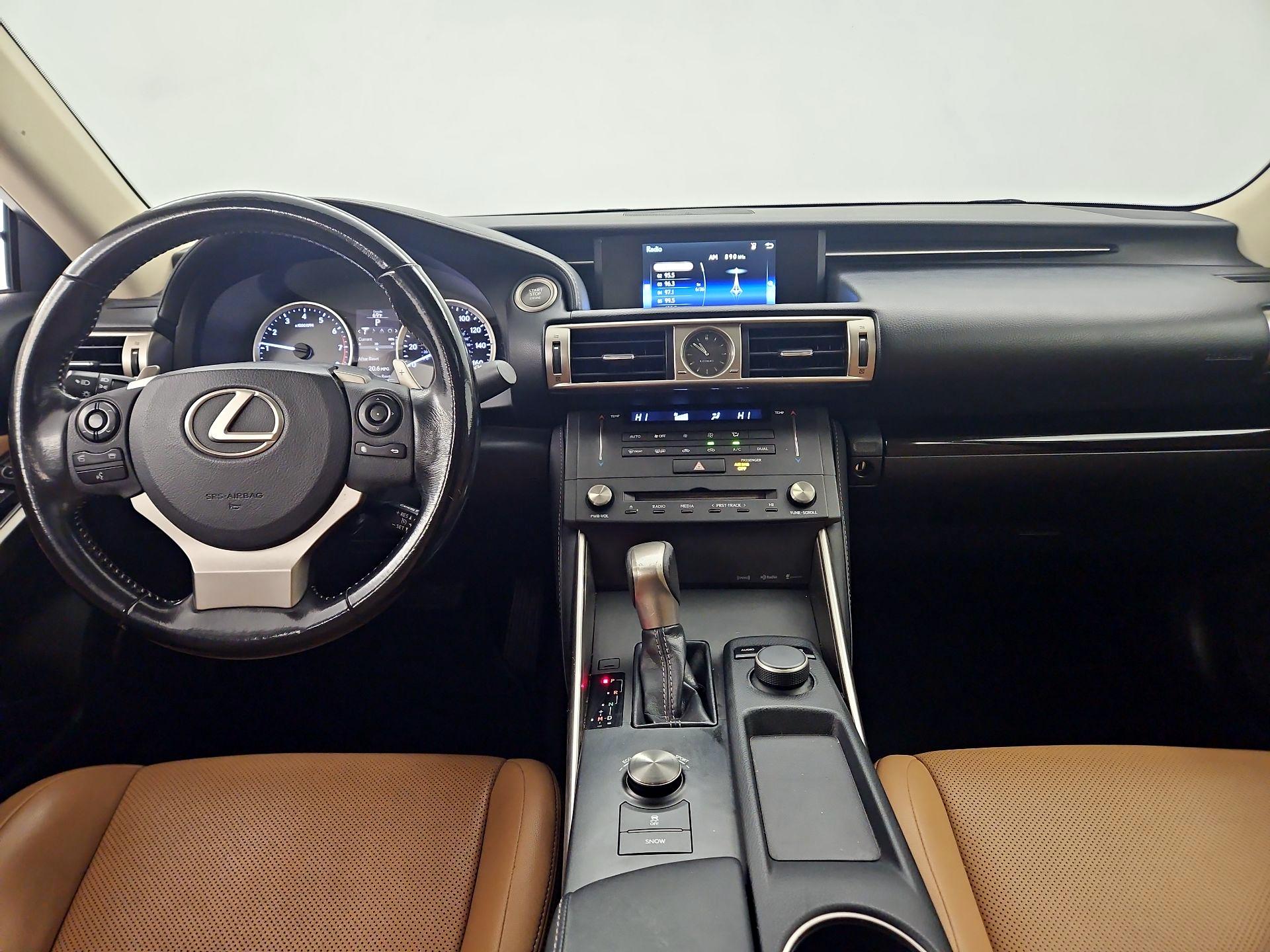 Thumbnail: 2015 Lexus IS - 9