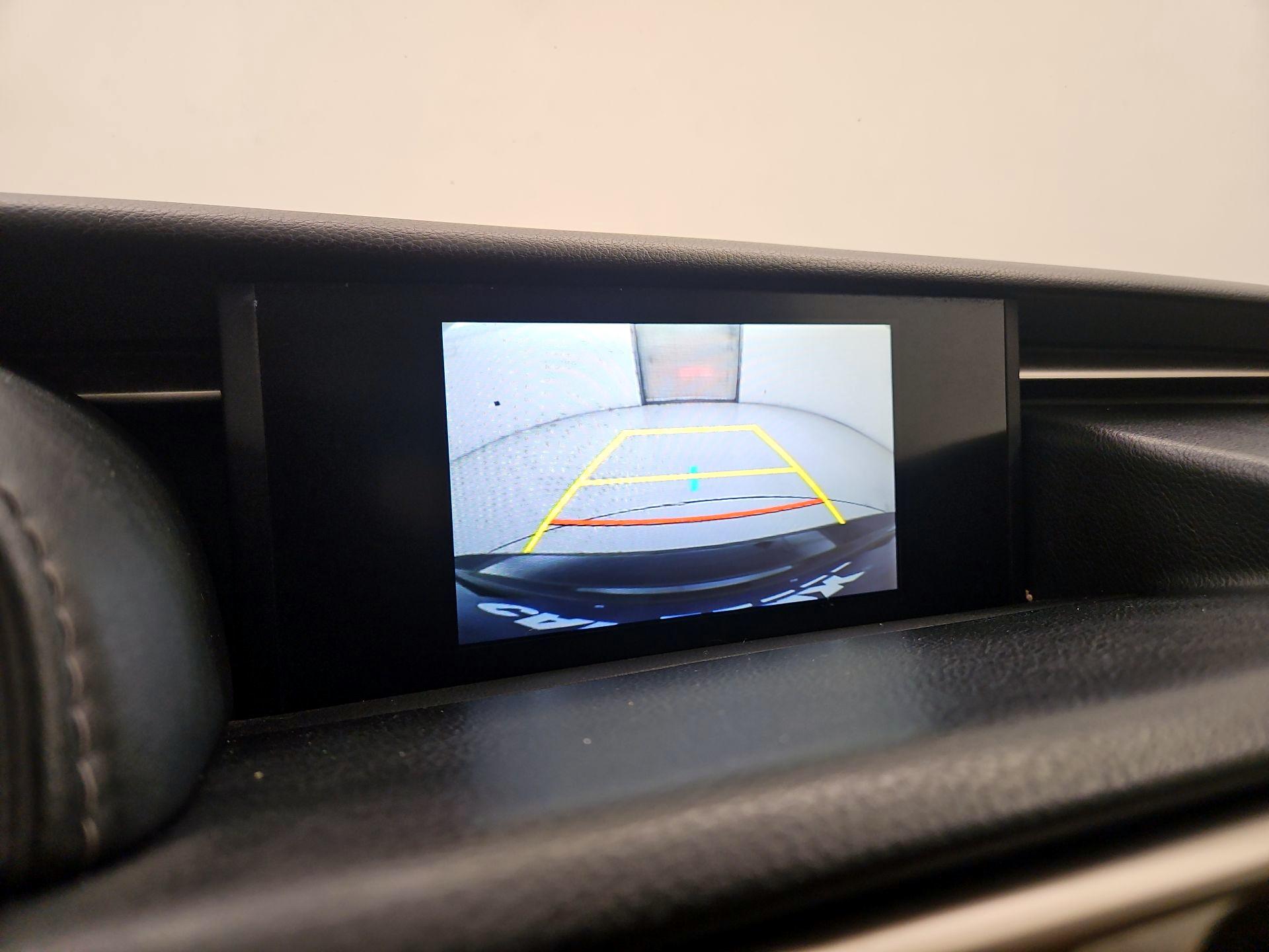 Thumbnail: 2015 Lexus IS - 14