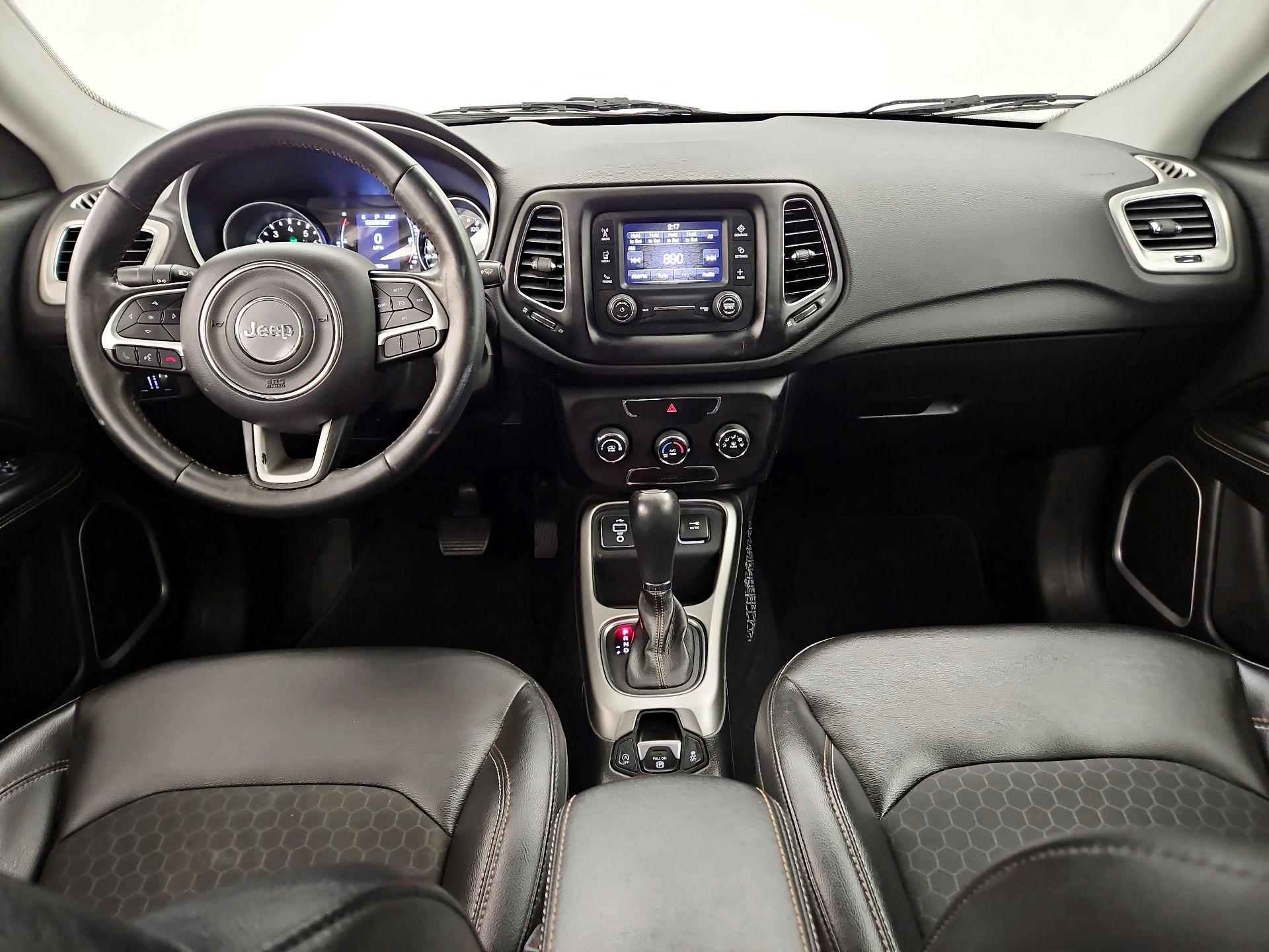 Thumbnail: 2018 Jeep Compass - 9