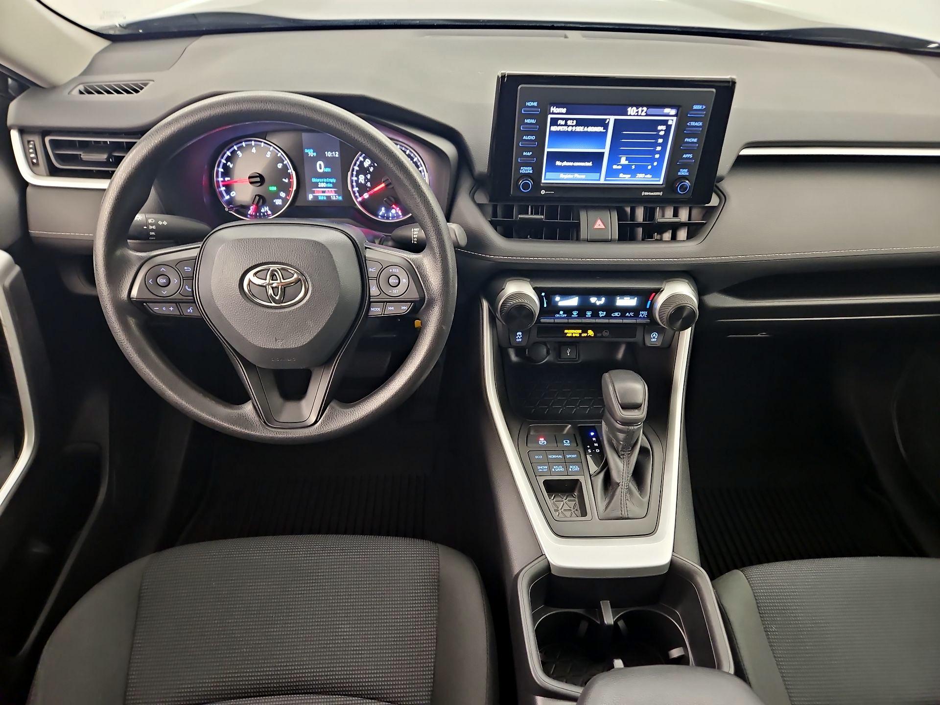 Thumbnail: 2022 Toyota RAV4 - 9