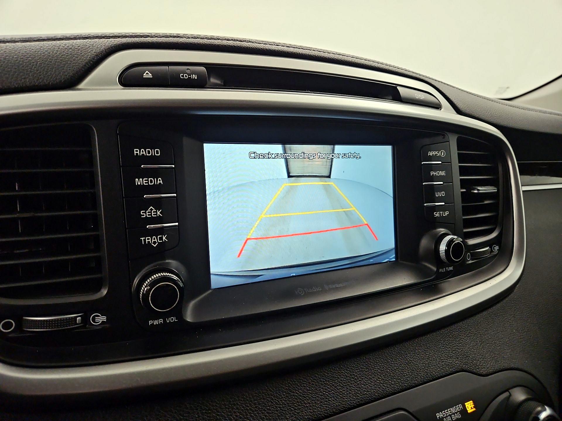 Thumbnail: 2017 Kia Sorento - 14