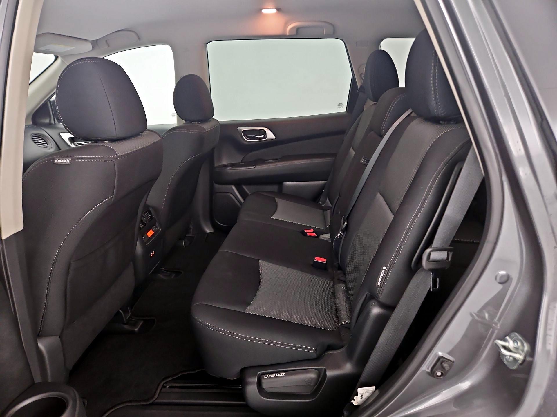 Thumbnail: 2020 Nissan Pathfinder - 19