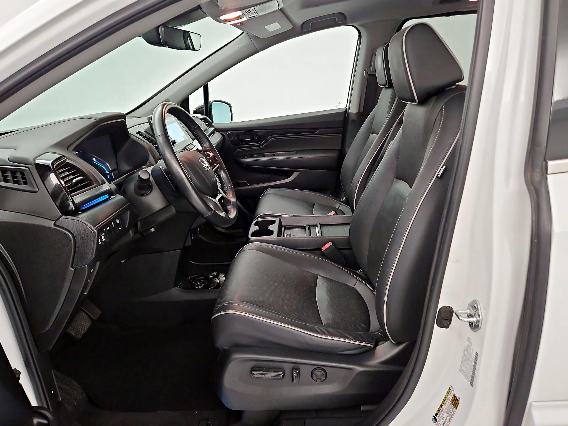 Thumbnail: 2023 Honda Odyssey - 11