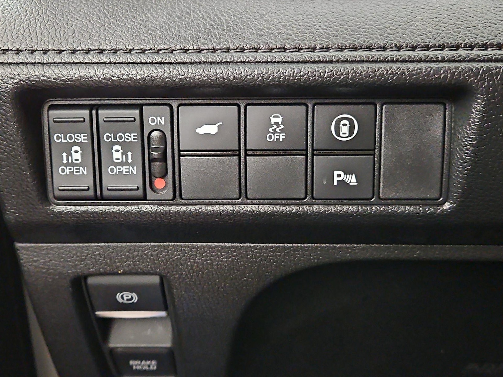 2023 Honda Odyssey Elite - Photo 14