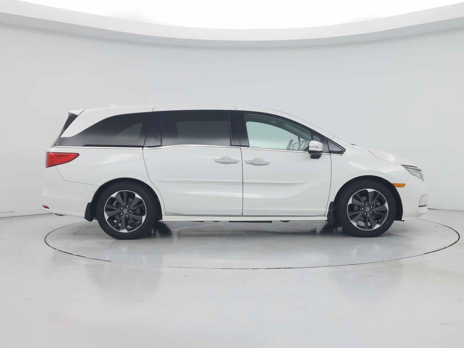 2023 Honda Odyssey Elite - Photo 8