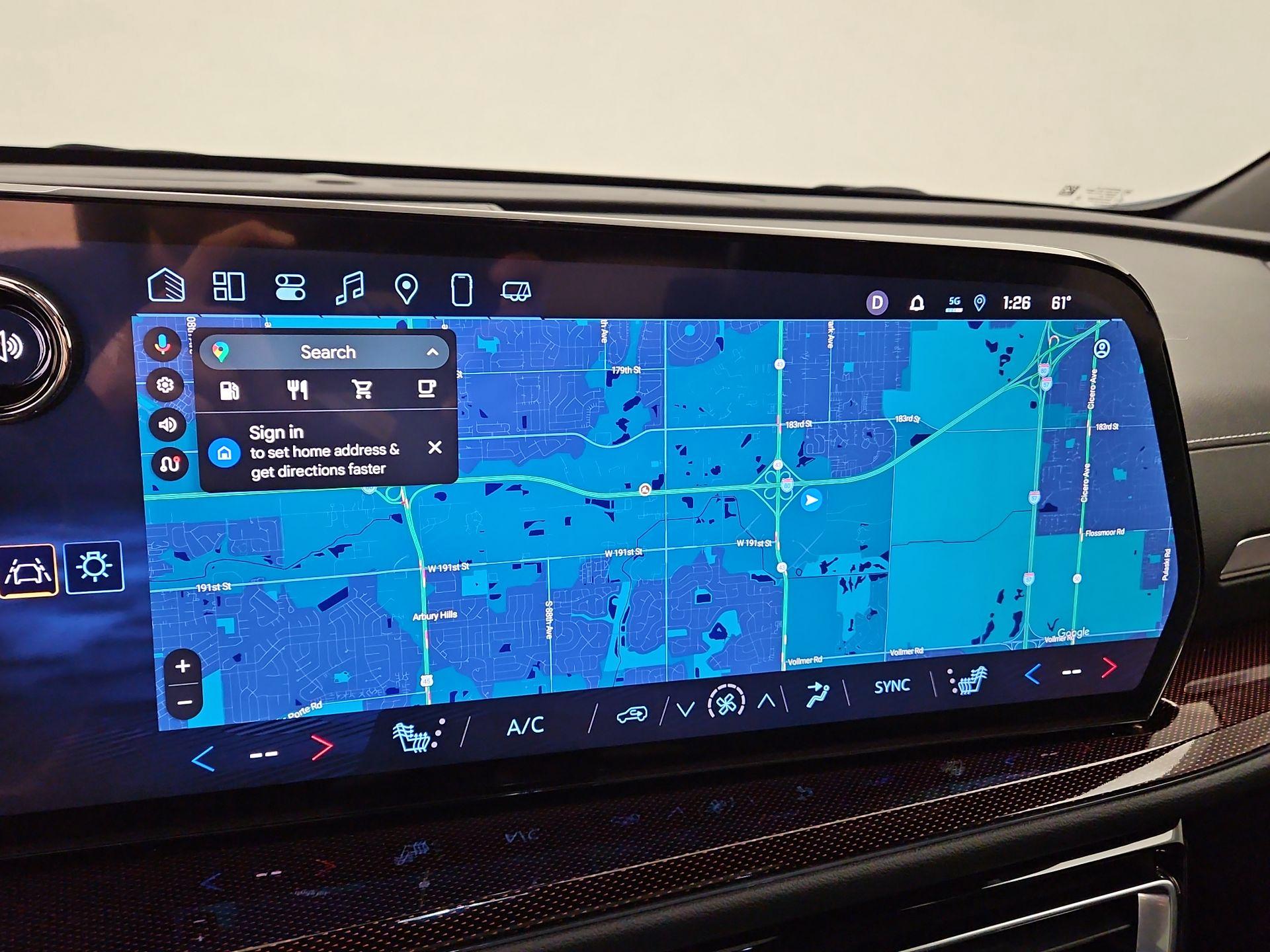 Thumbnail: 2025 Chevrolet Traverse - 14