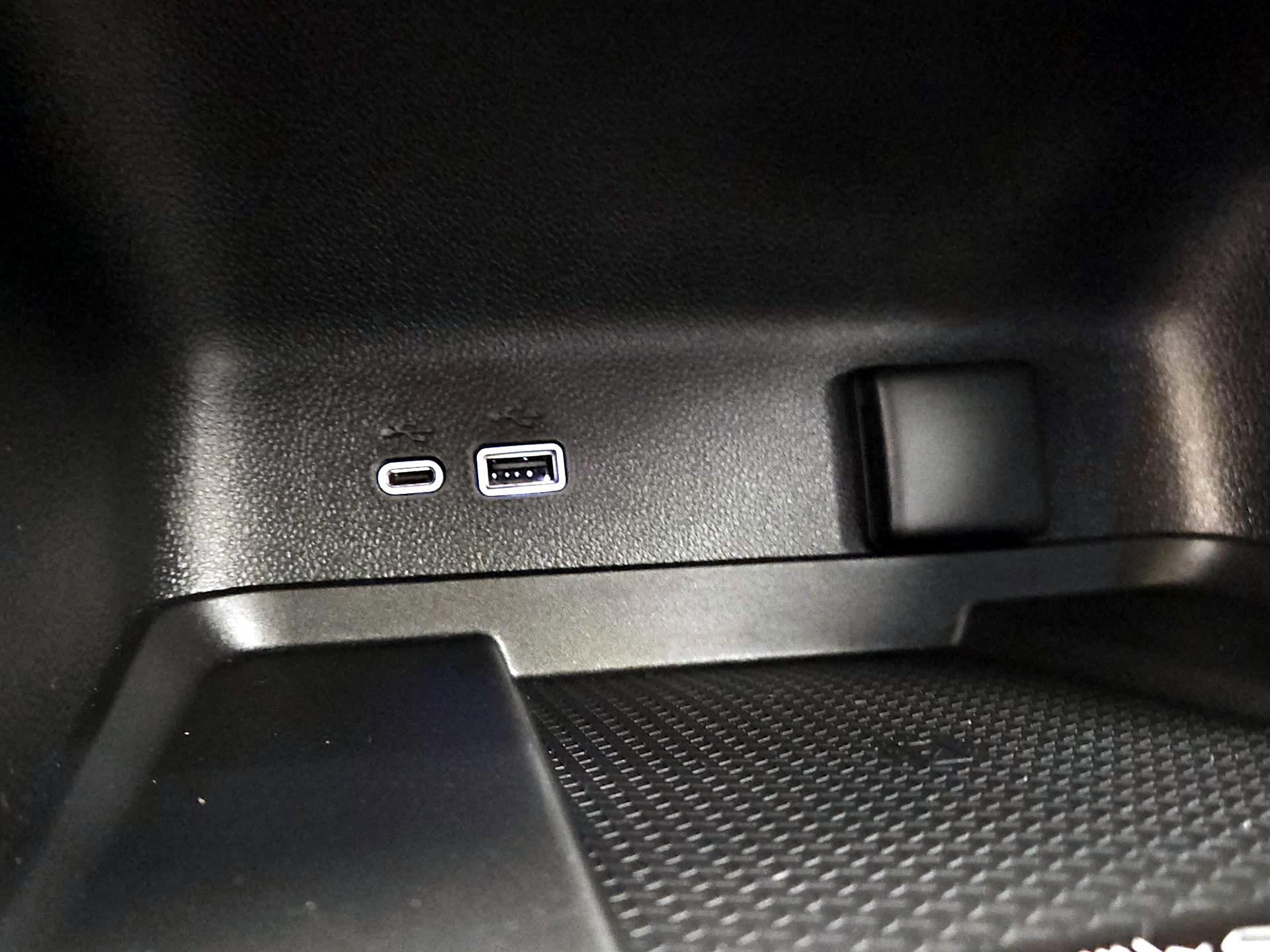 Thumbnail: 2025 Chevrolet Traverse - 19