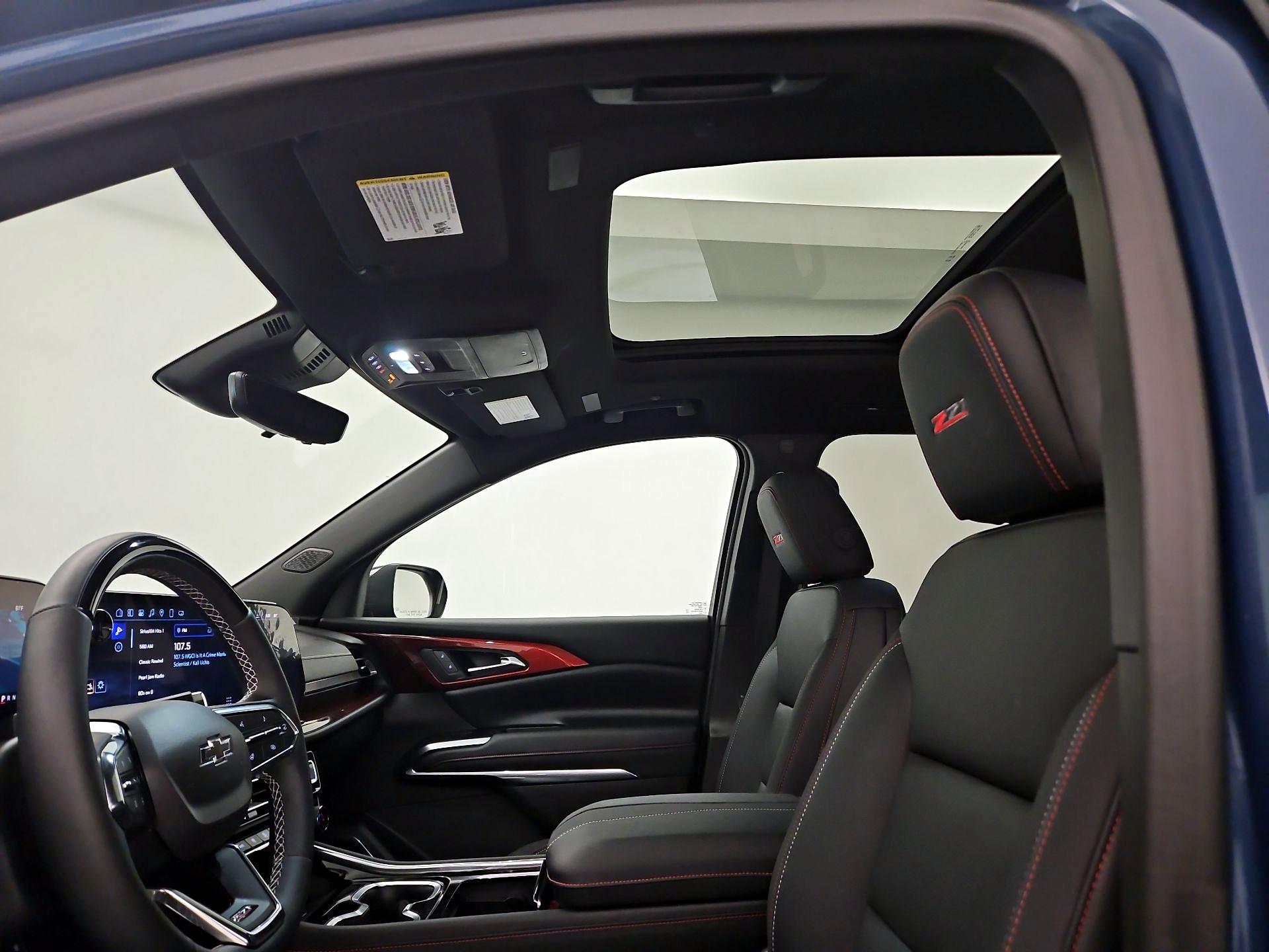 Thumbnail: 2025 Chevrolet Traverse - 20