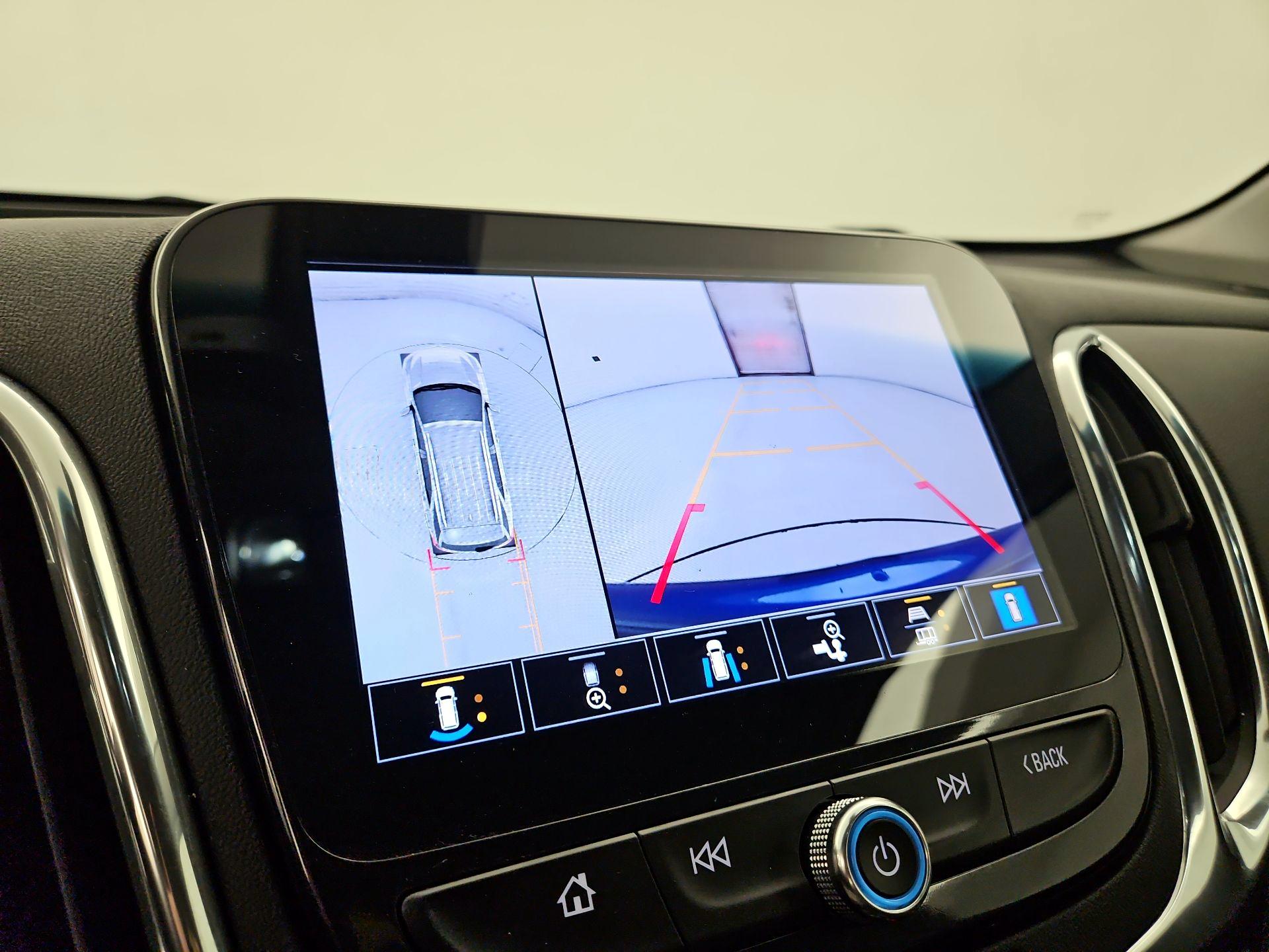 Thumbnail: 2022 Chevrolet Equinox - 14