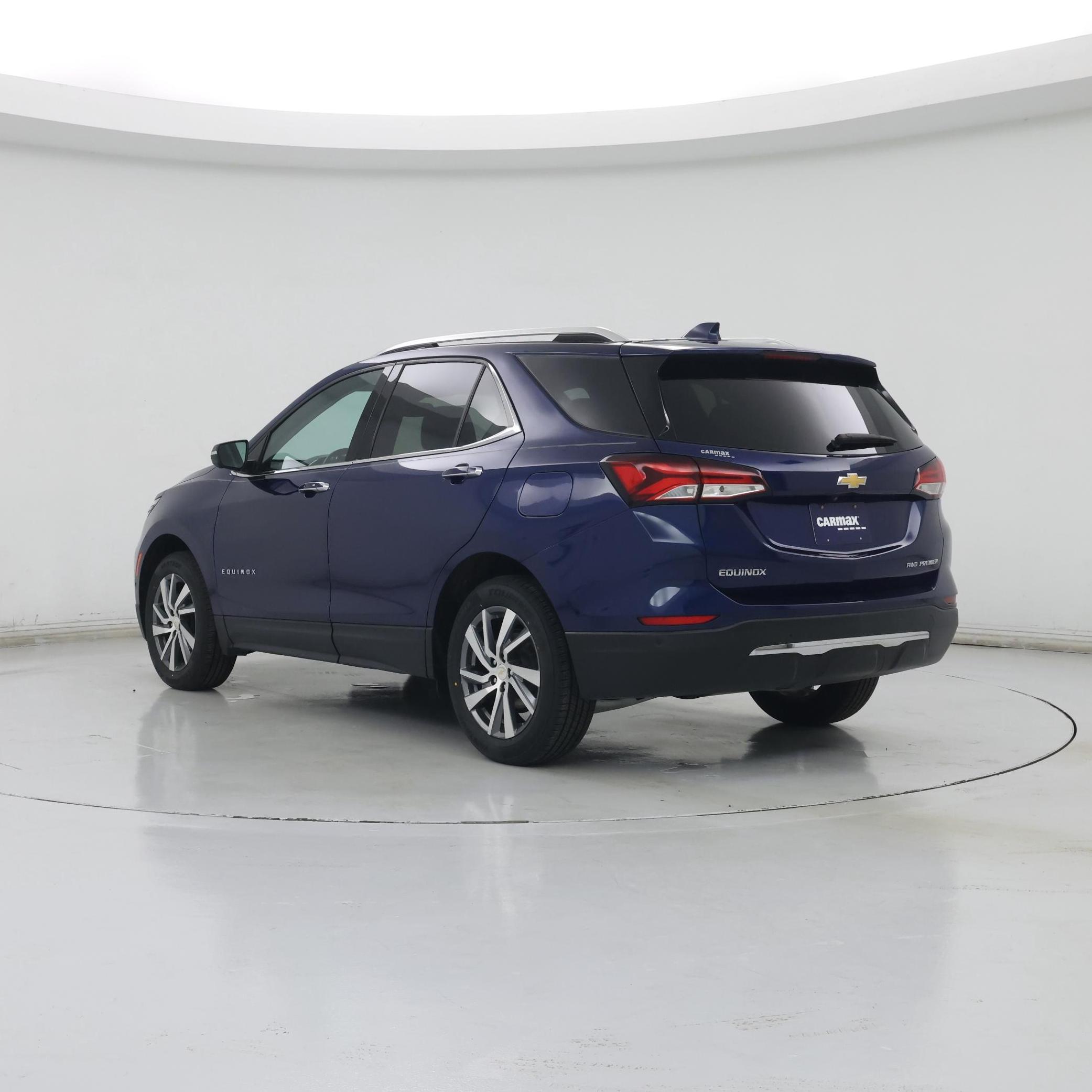 Thumbnail: 2022 Chevrolet Equinox - 2