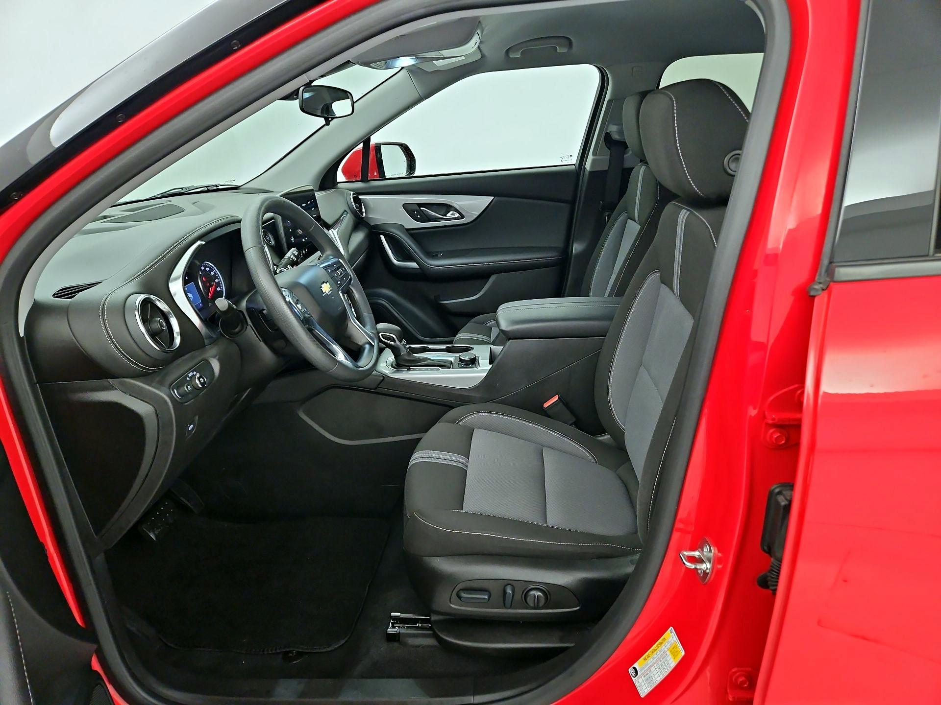 Thumbnail: 2023 Chevrolet Blazer - 11