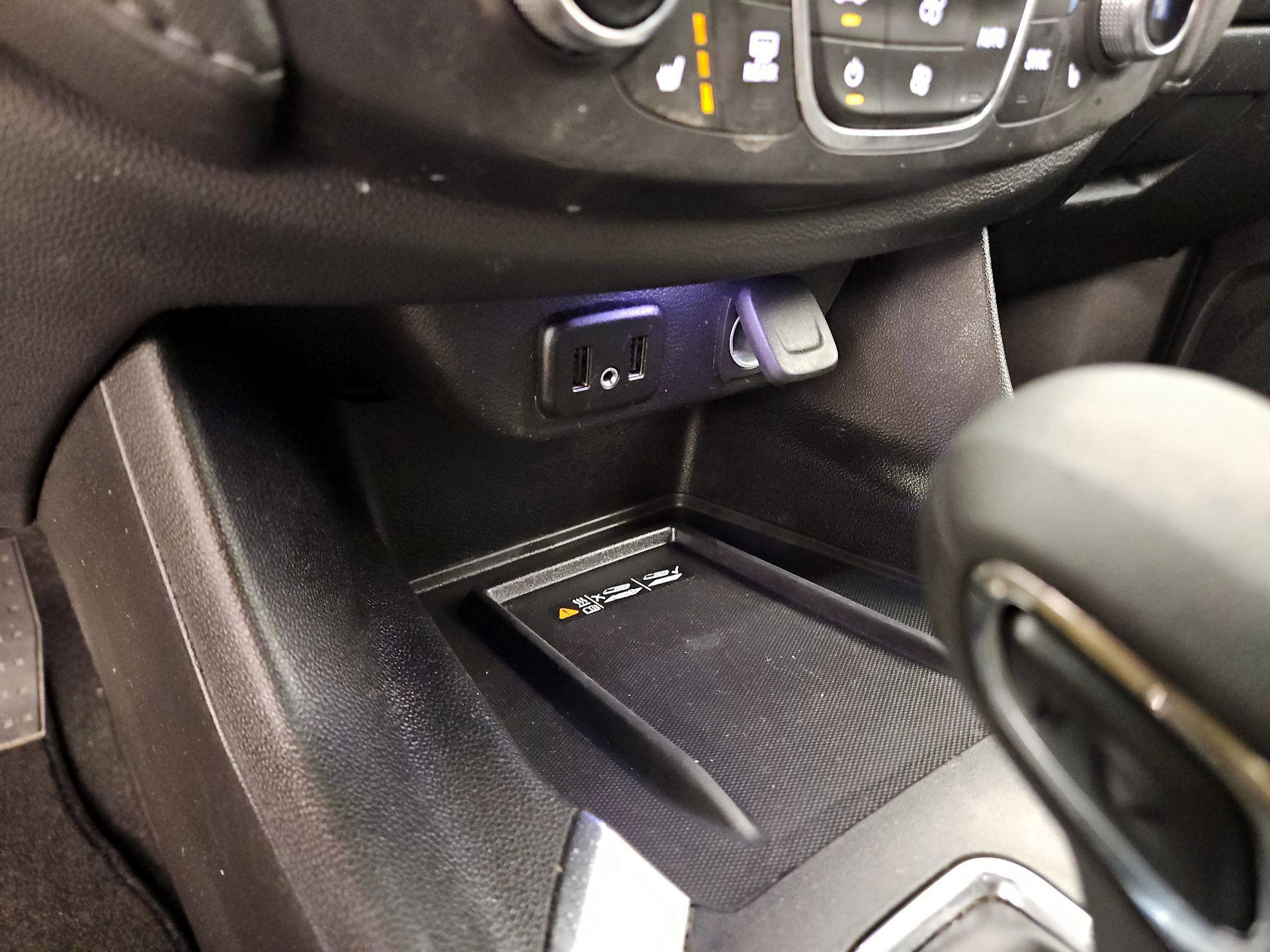 Thumbnail: 2023 Chevrolet Traverse - 18