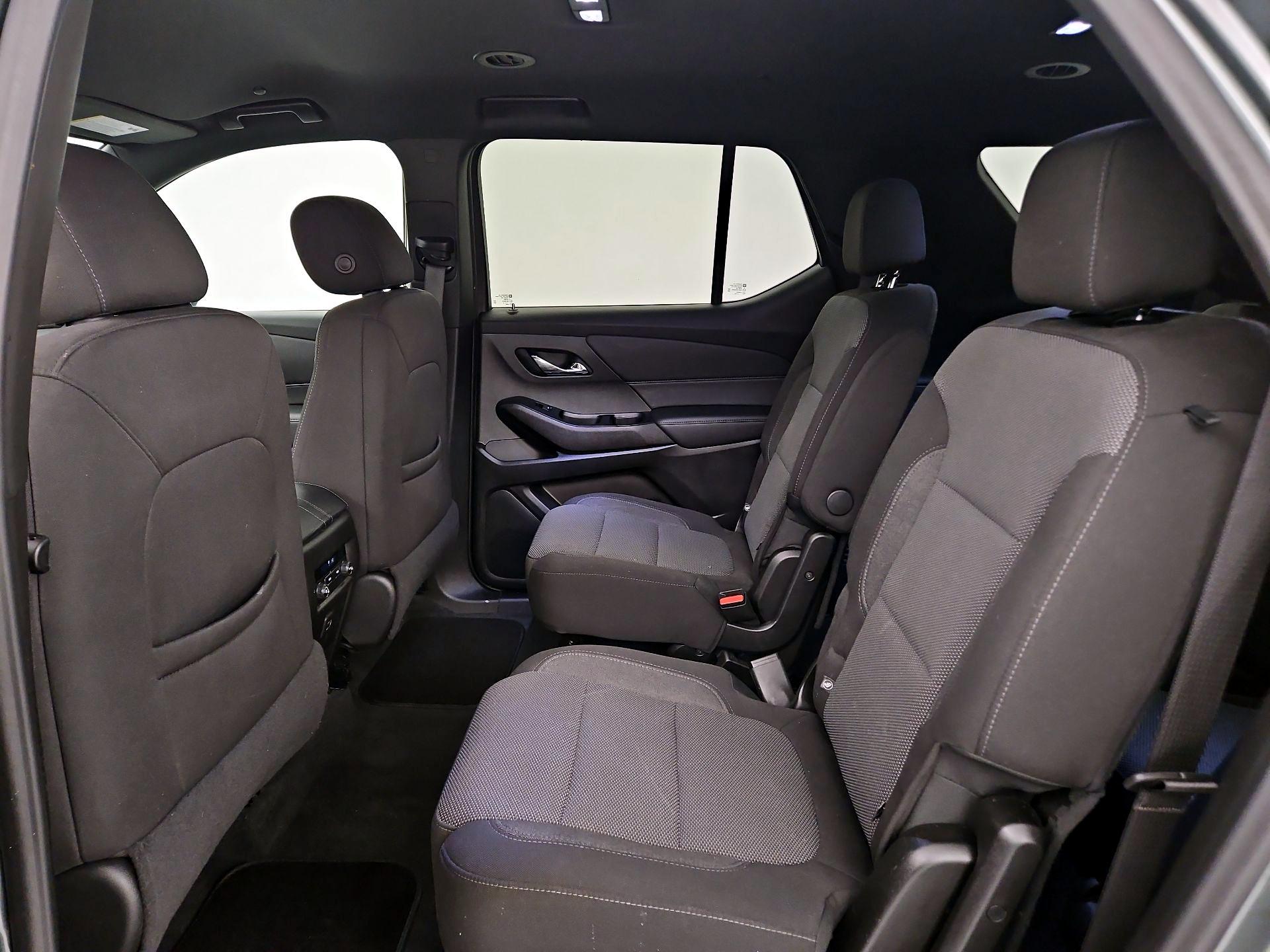 Thumbnail: 2023 Chevrolet Traverse - 19