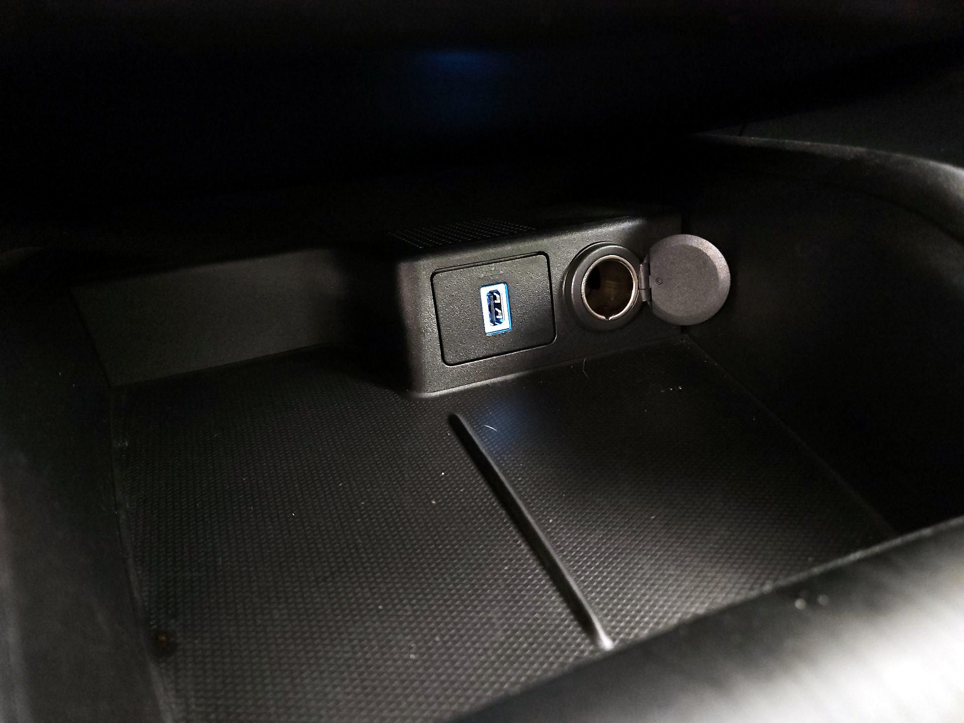 Thumbnail: 2020 Ford Escape - 18