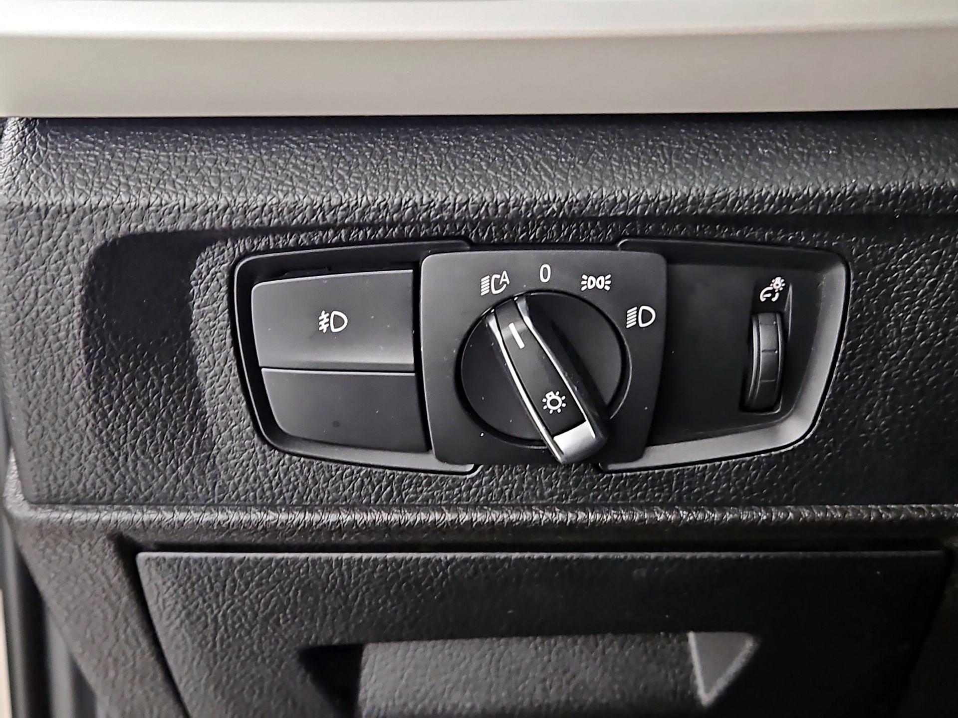 Thumbnail: 2015 BMW 2 Series - 13