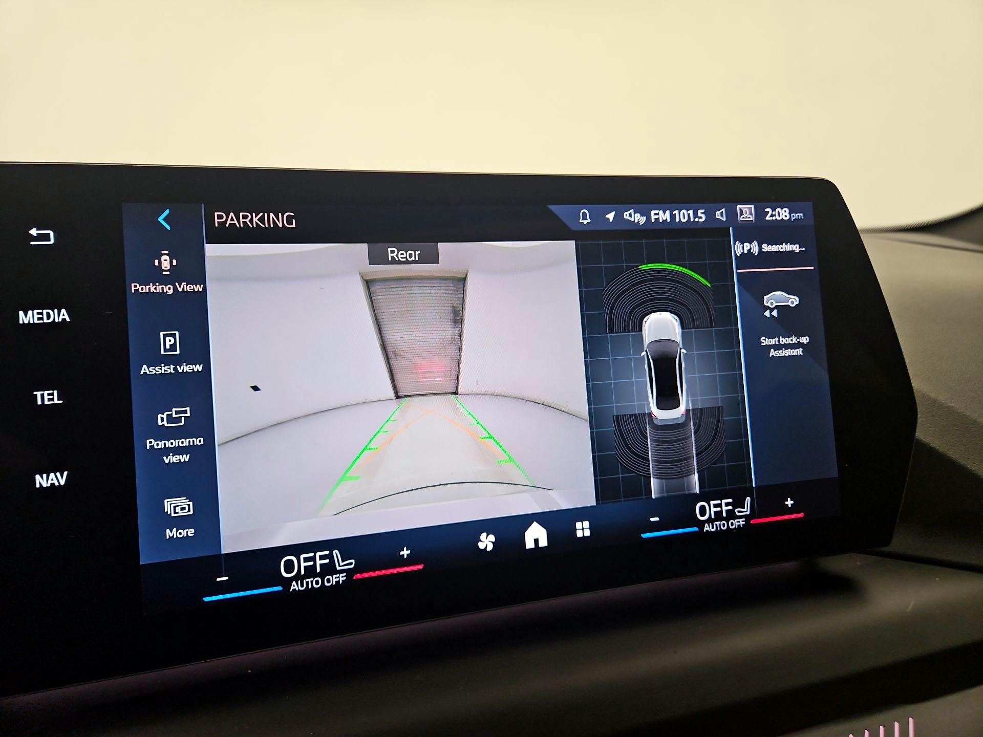 Thumbnail: 2025 BMW 2 Series - 13