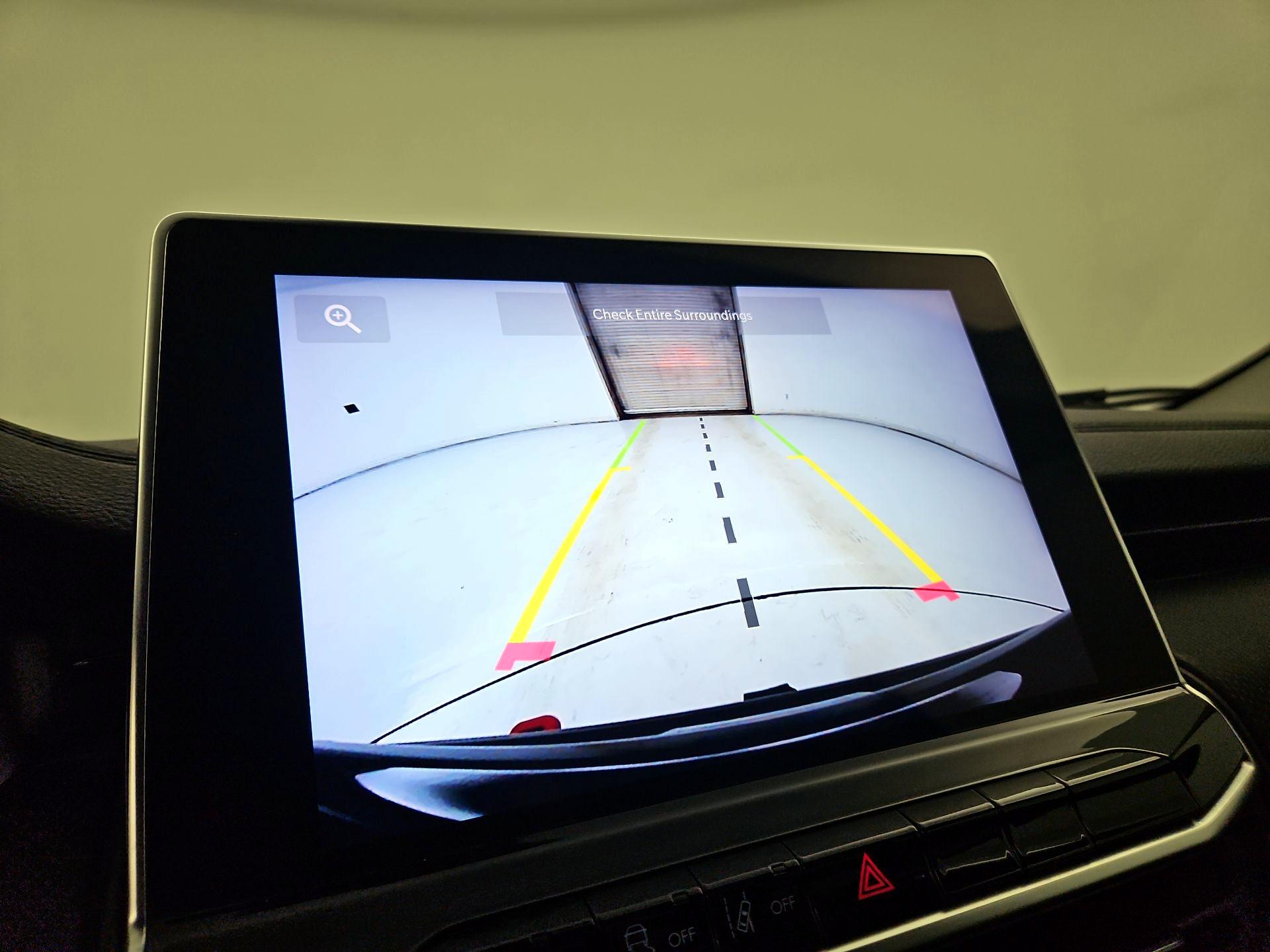 Thumbnail: 2022 Jeep Compass - 14