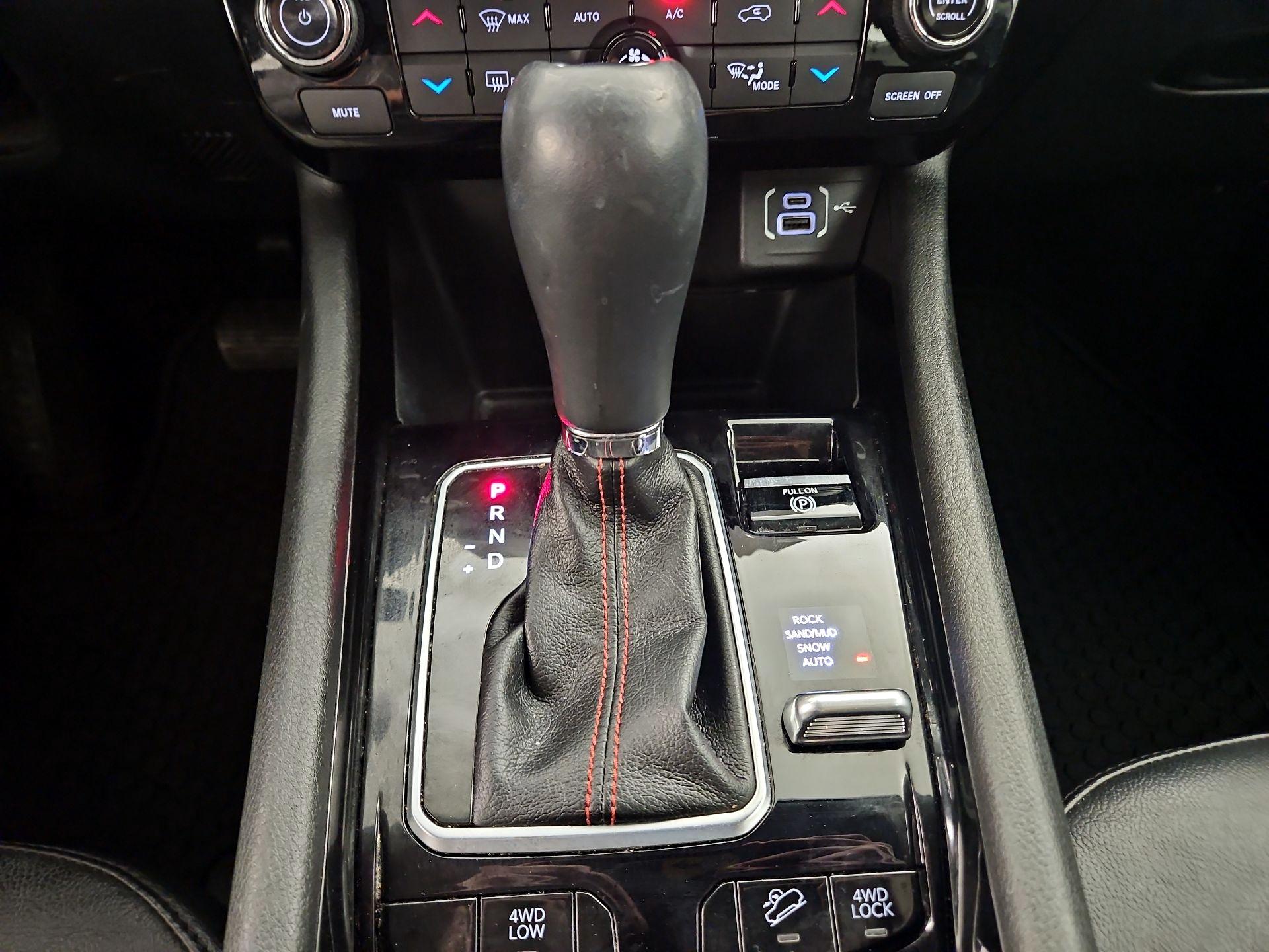 Thumbnail: 2022 Jeep Compass - 17