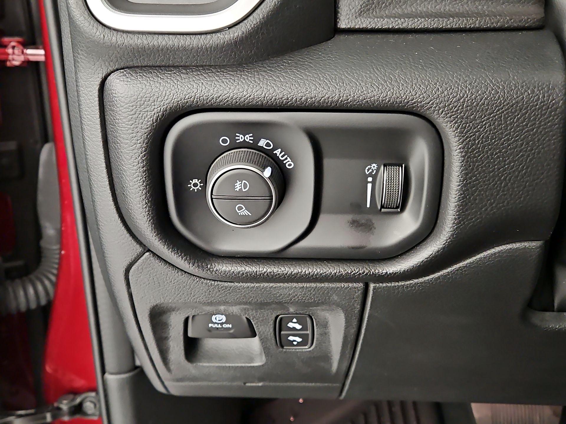 Thumbnail: 2022 RAM 1500 - 13