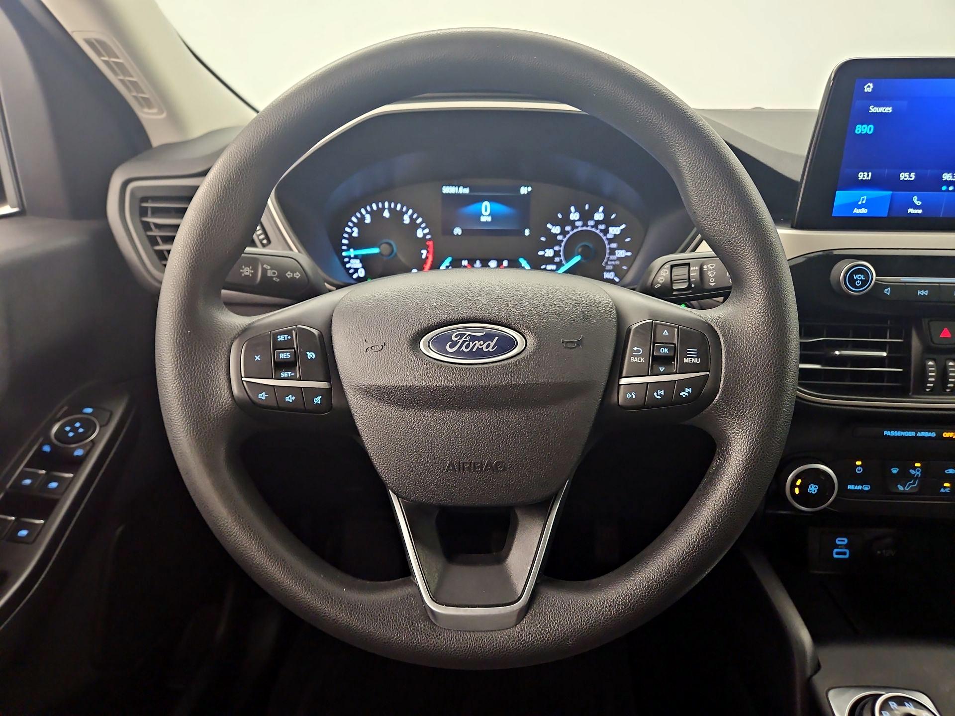 Thumbnail: 2022 Ford Escape - 10