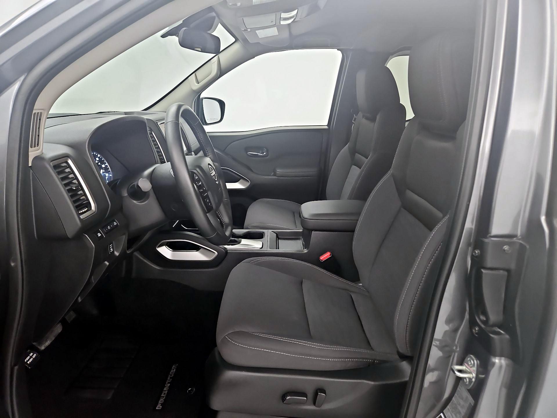 Thumbnail: 2024 Nissan Frontier - 11