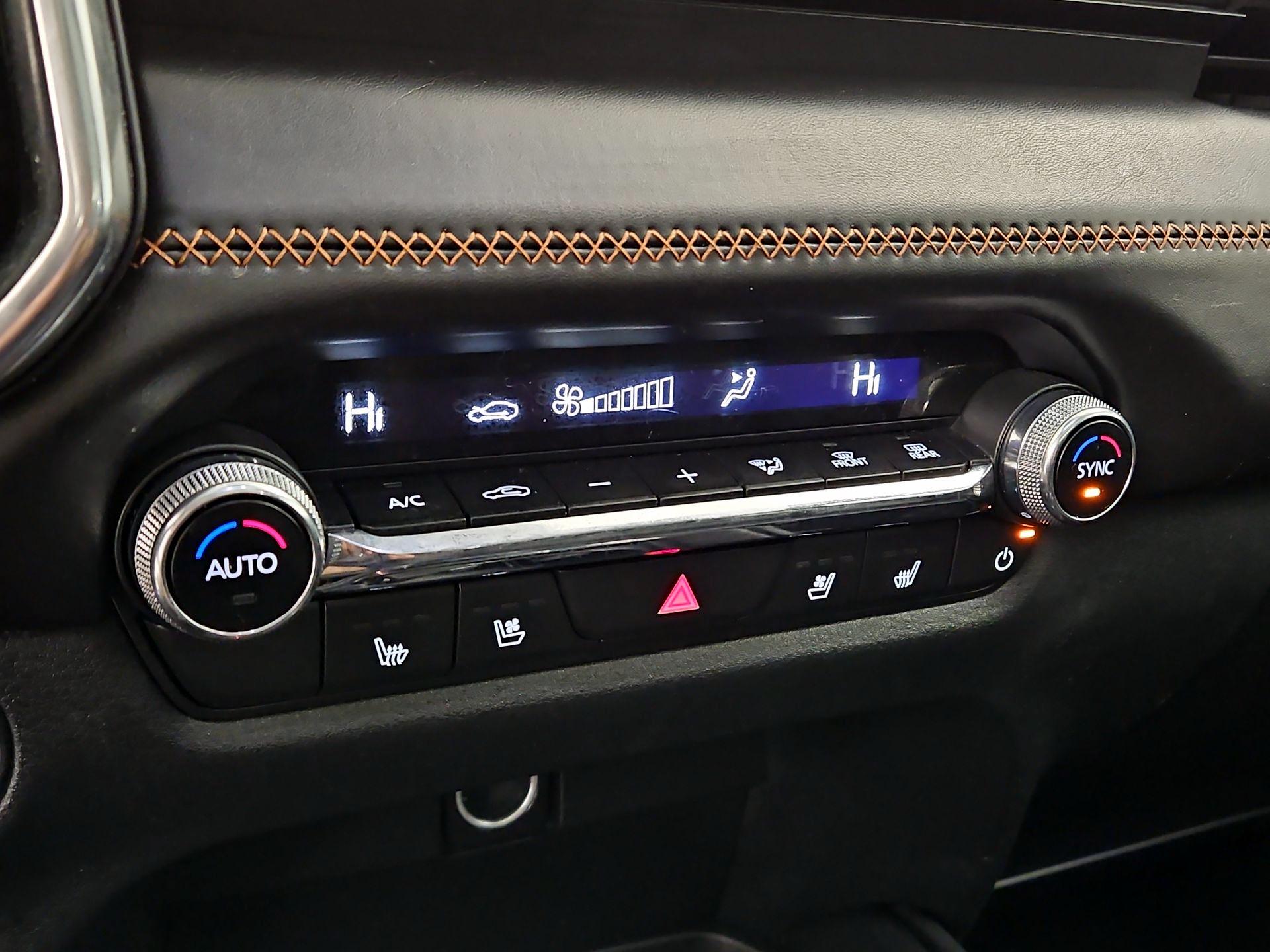 Thumbnail: 2025 Mazda CX-50 - 16