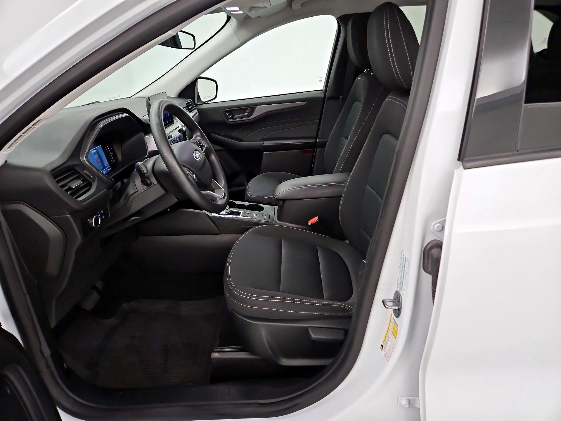 Thumbnail: 2023 Ford Escape - 11