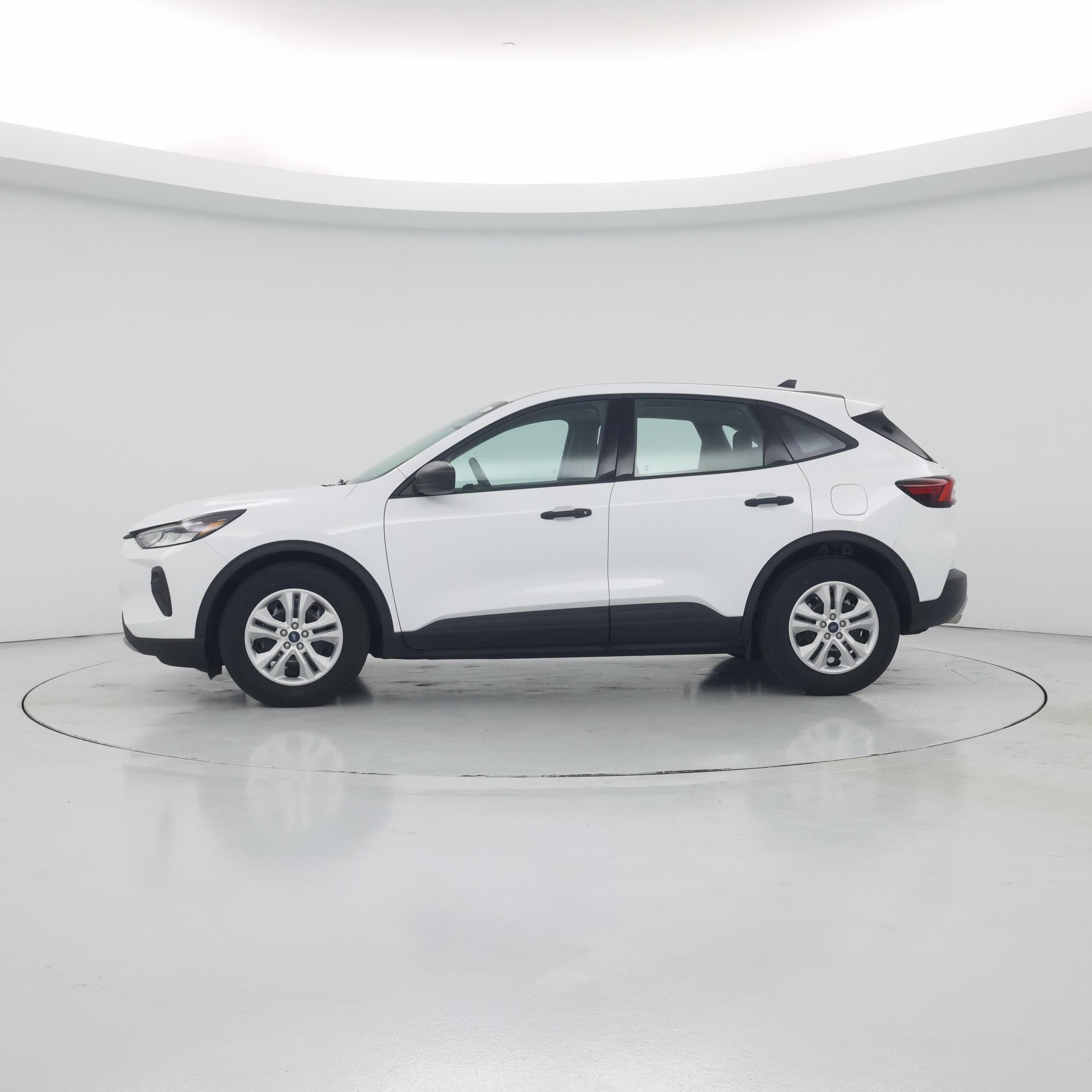 Thumbnail: 2023 Ford Escape - 3