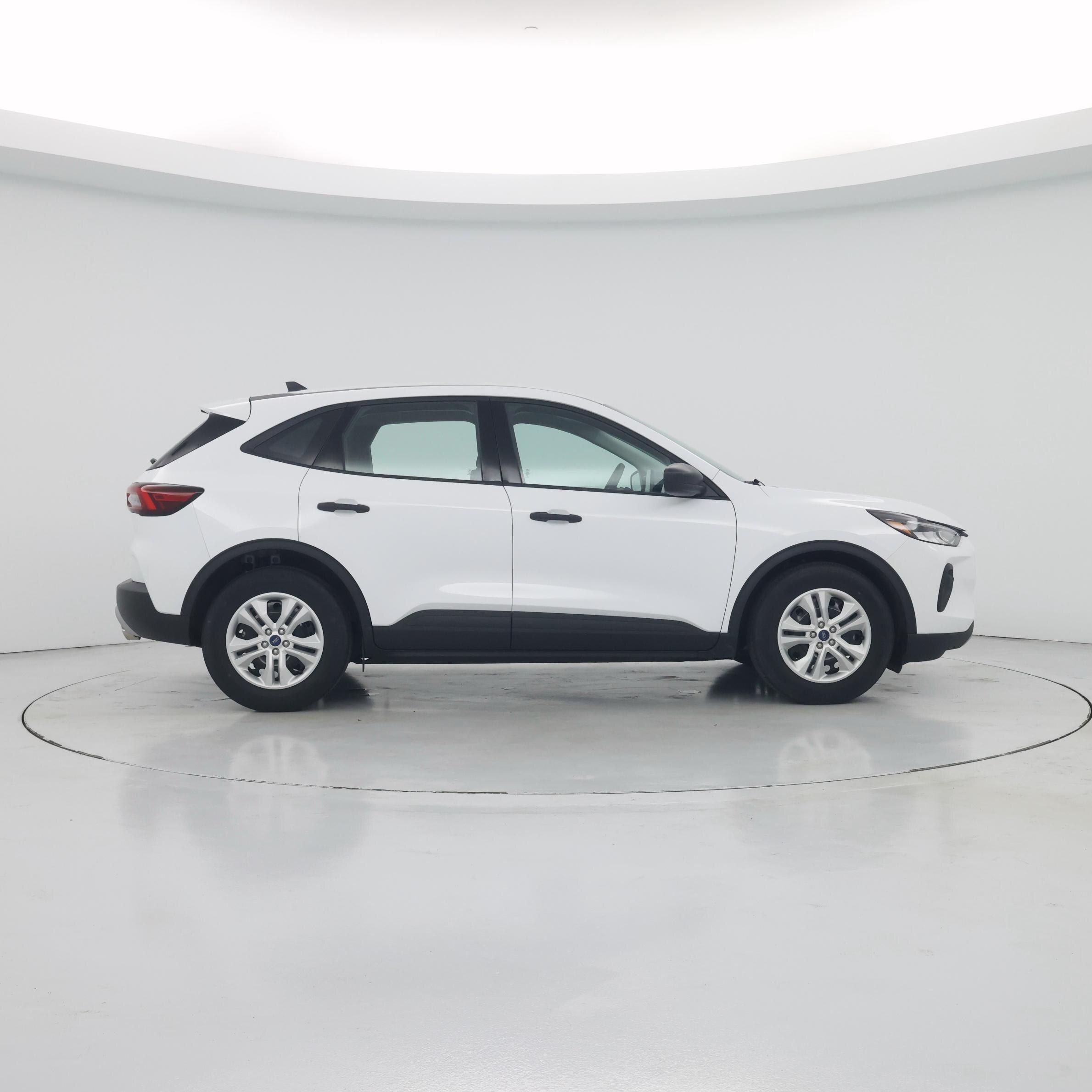 Thumbnail: 2023 Ford Escape - 7