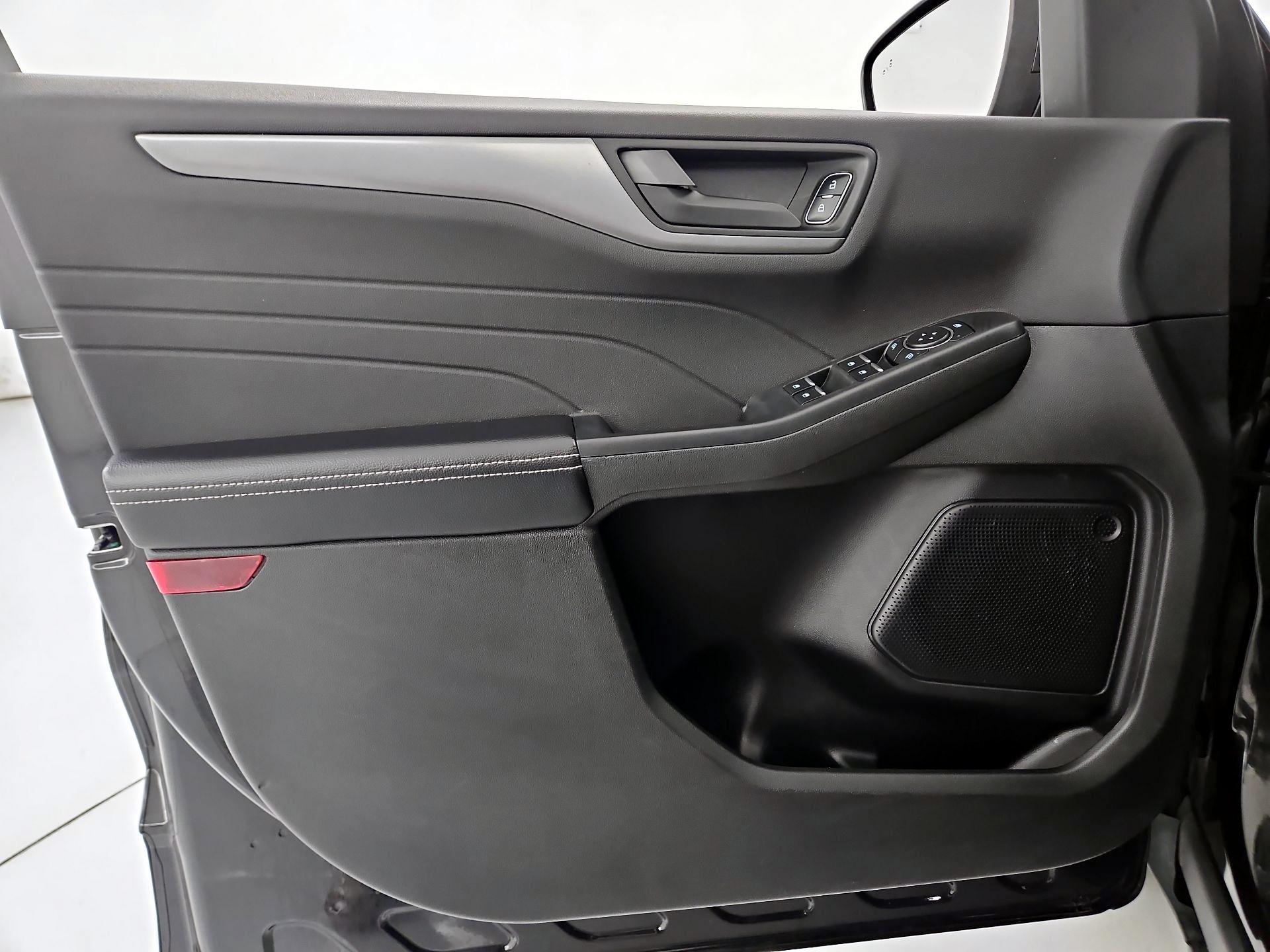 Thumbnail: 2023 Ford Escape - 12